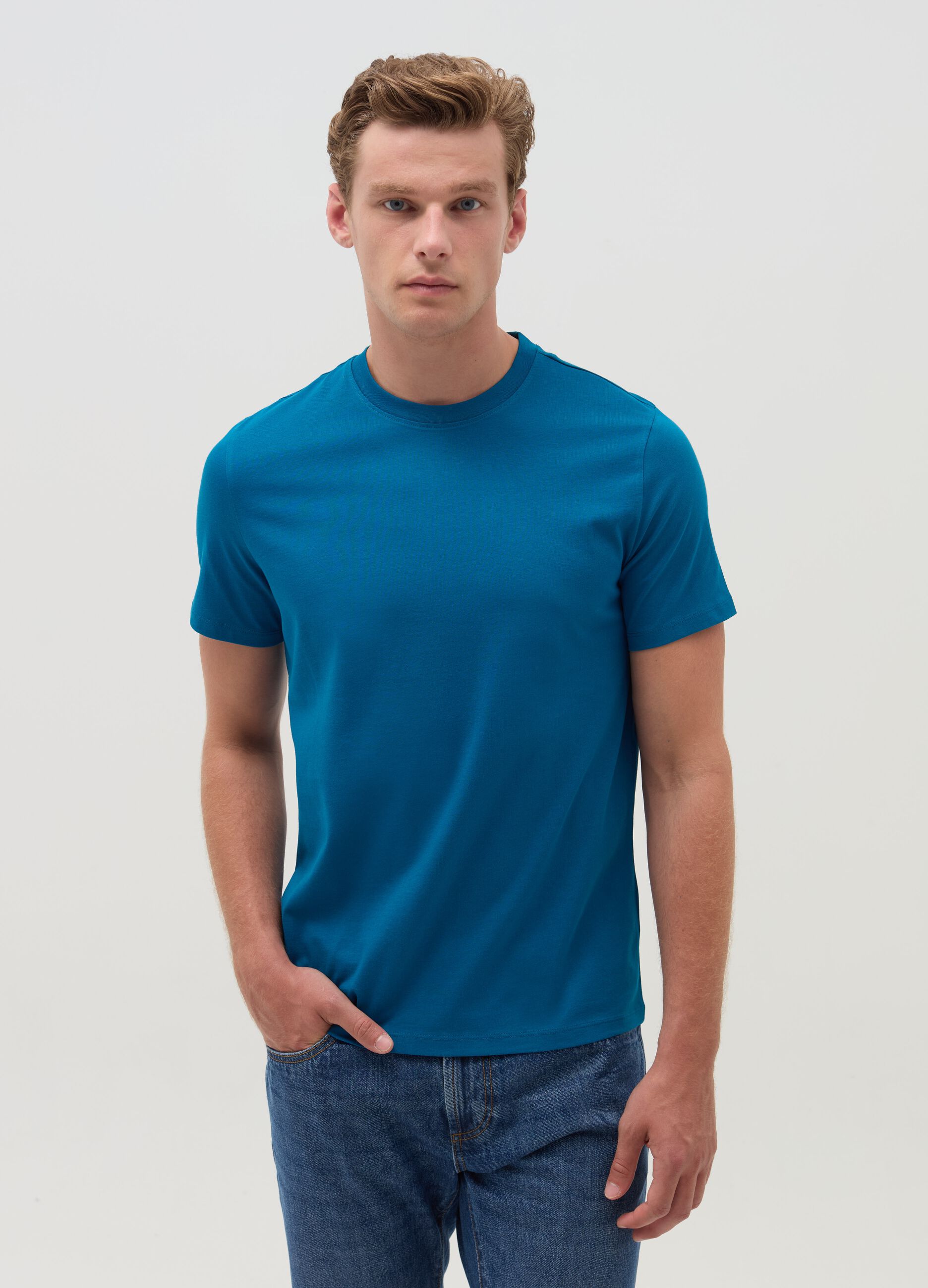 Cotton T-shirt with round neck