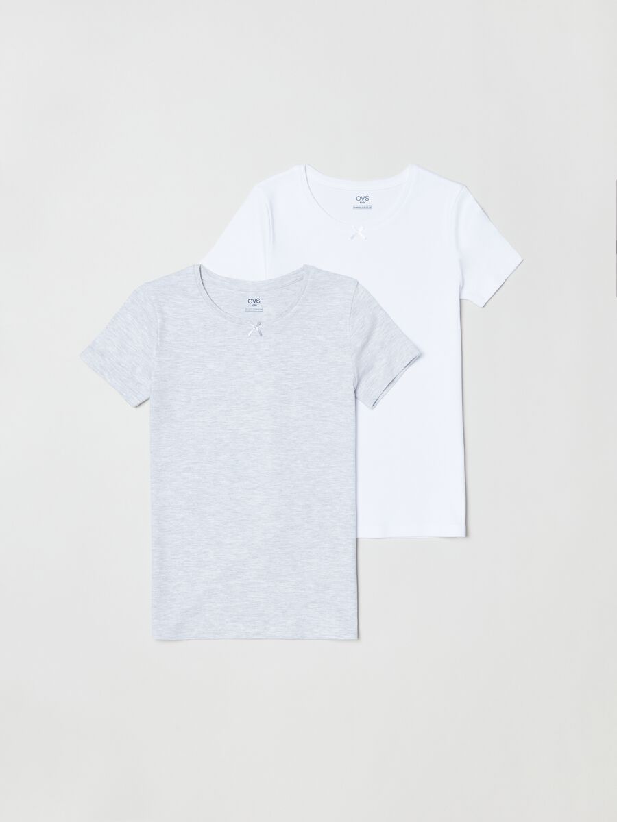 Two-pack undershirts with bow_0