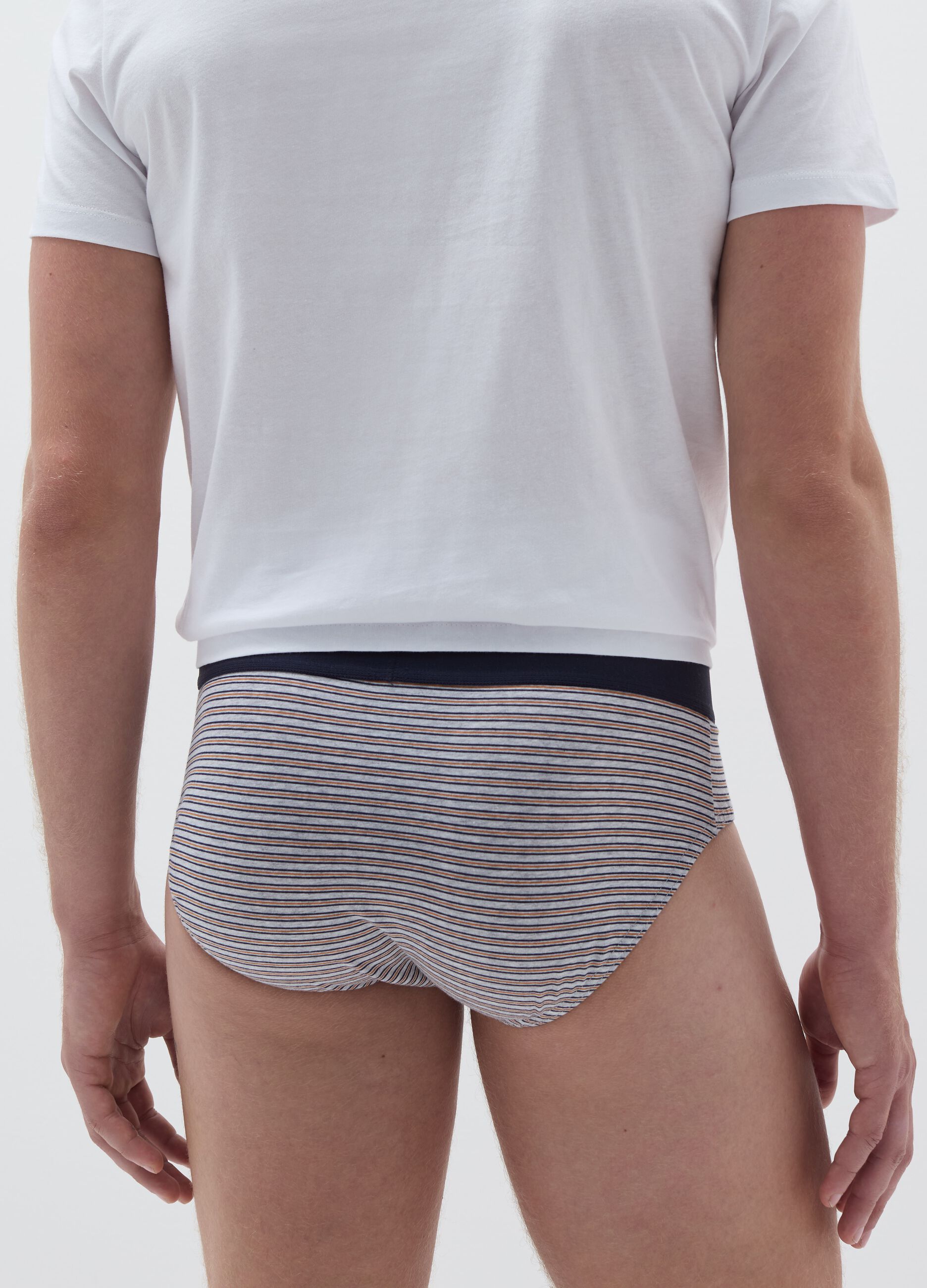 Three-pack patterned briefs in stretch organic cotton