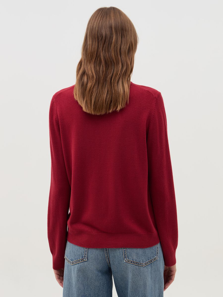 Long-sleeved top with mock neck_2