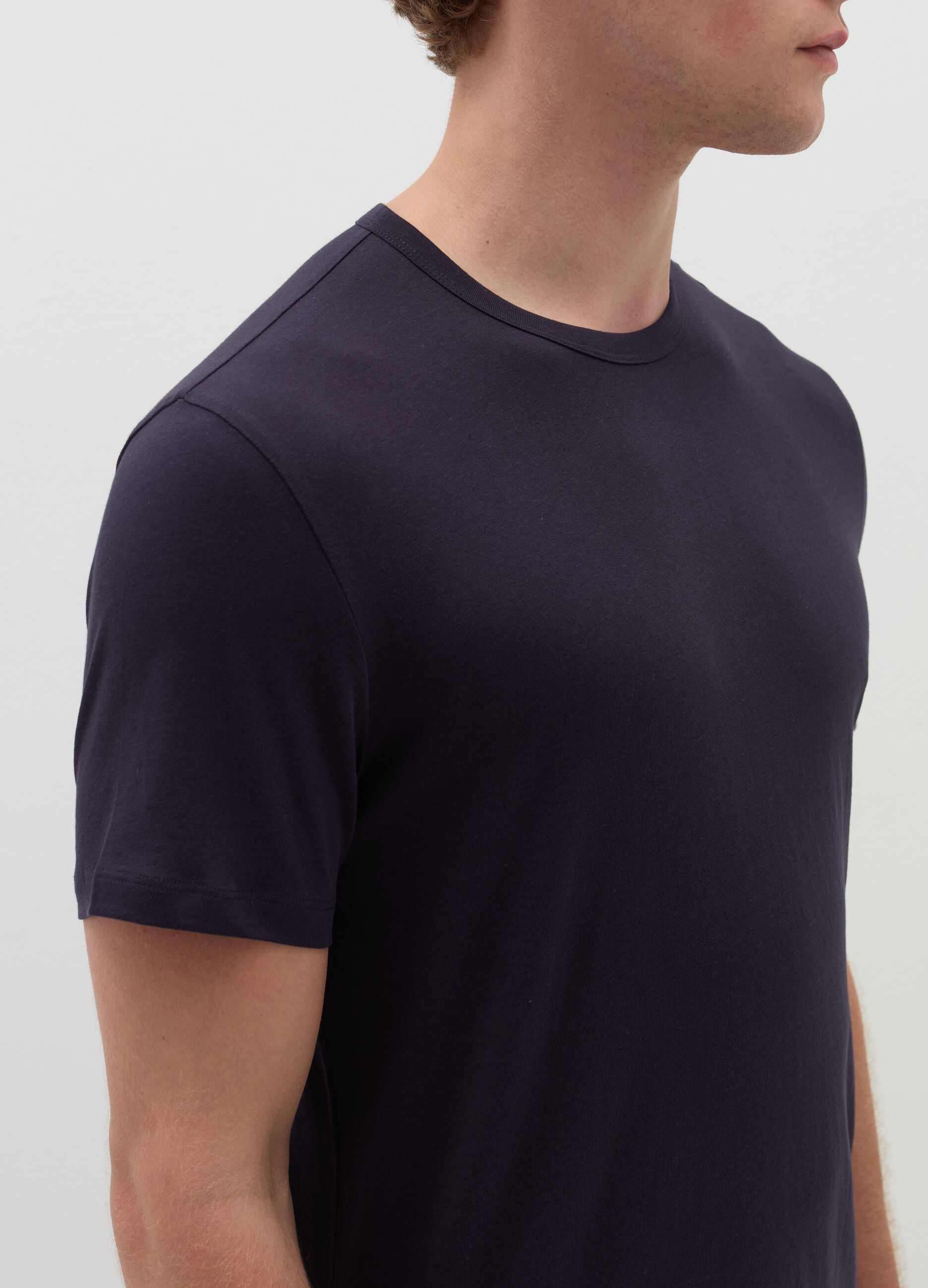 Two-pack undershirts with round neck in jersey