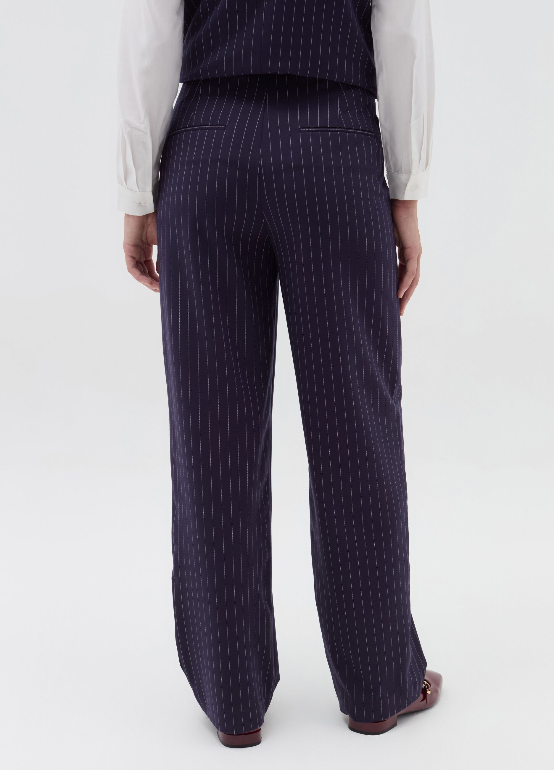 Straight-fit stretch trousers