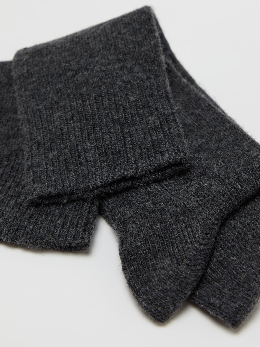 Long stocking-stitch socks in cashmere_2