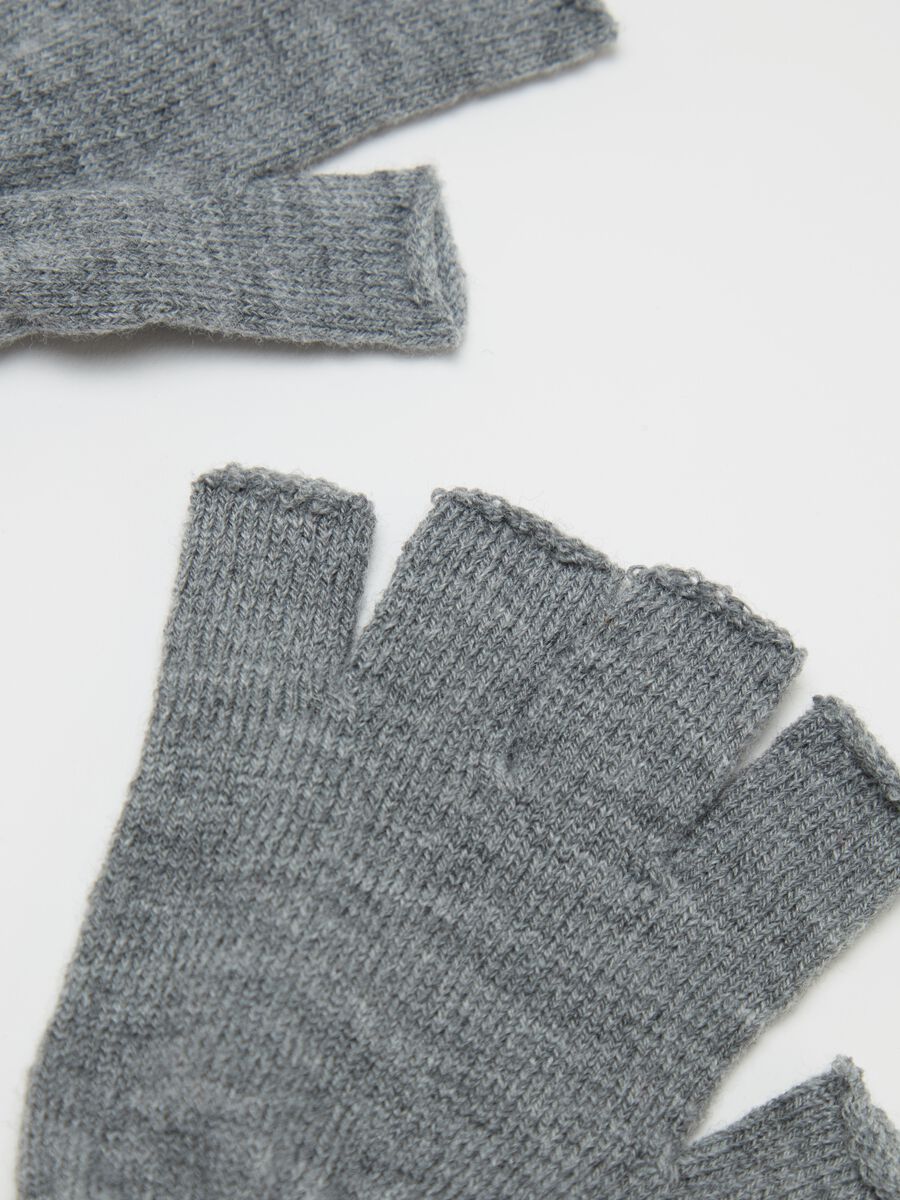 Knitted half-finger gloves_1