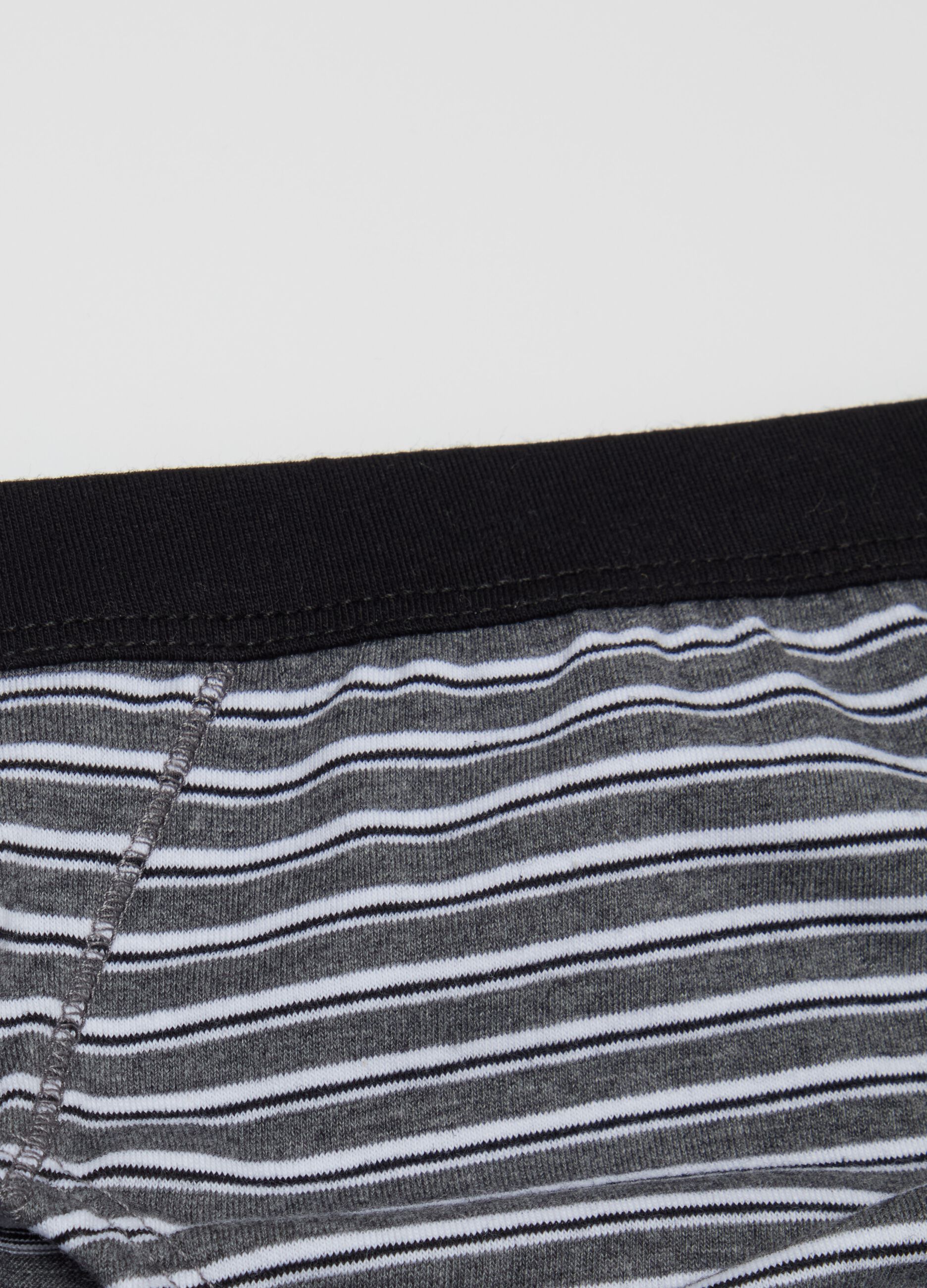 Briefs in organic cotton with striped pattern