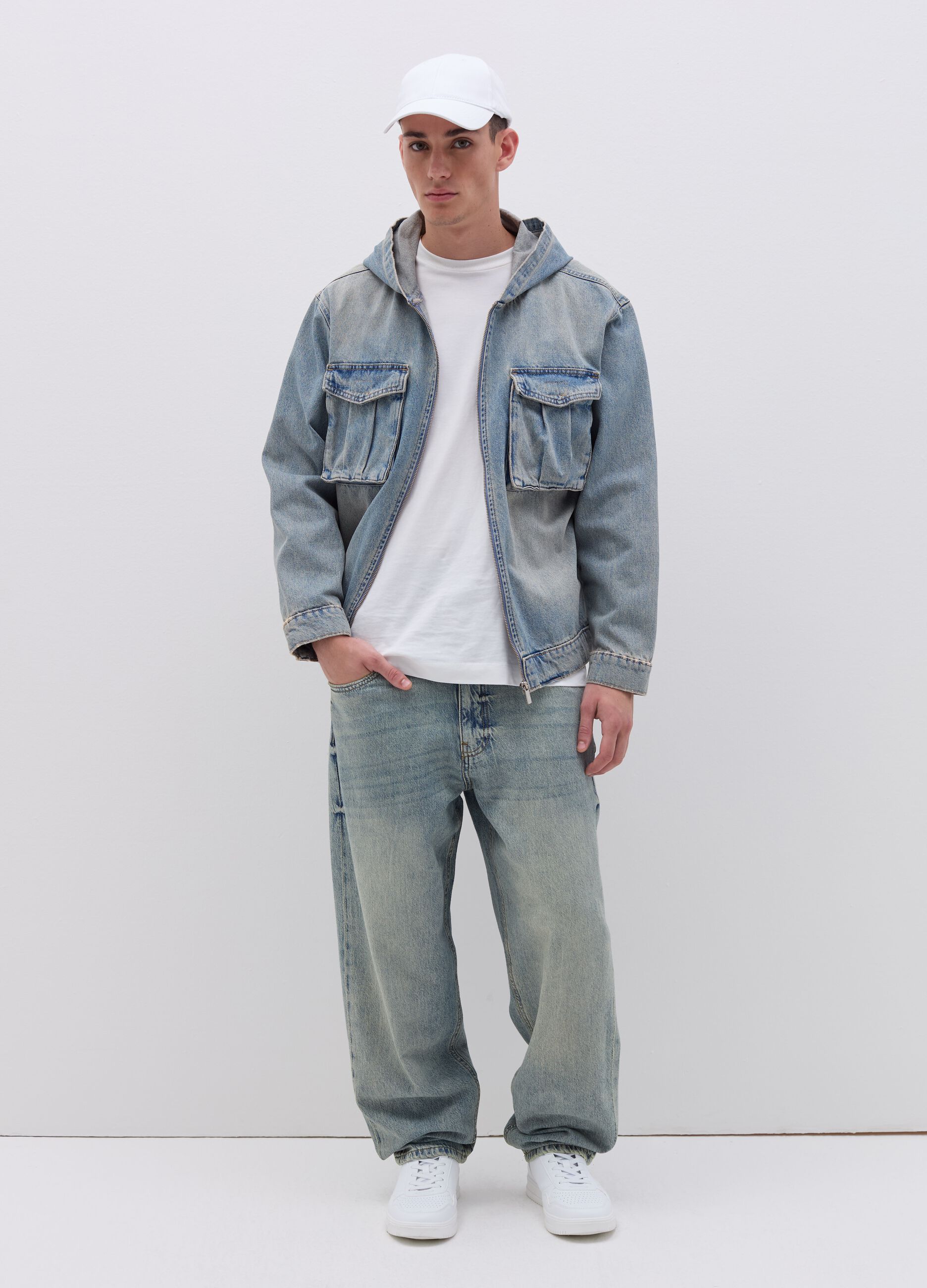 Short denim jacket with hood