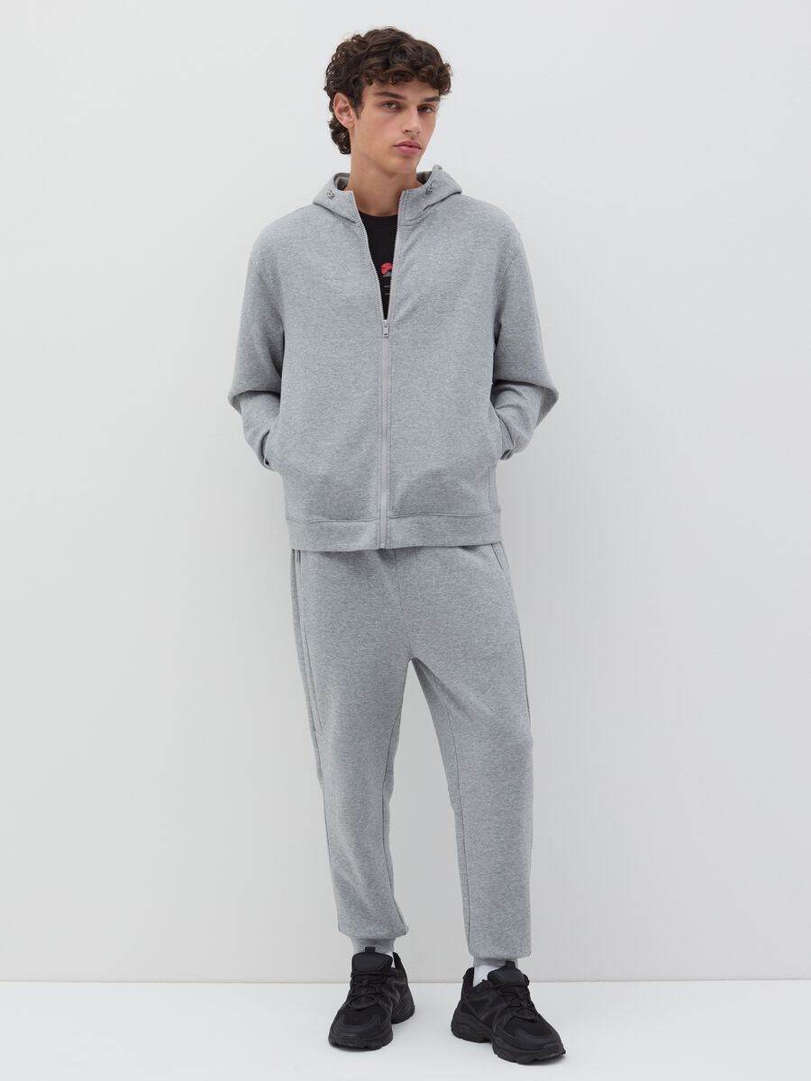 Full-zip fleece sweatshirt with hood and drawstring_1