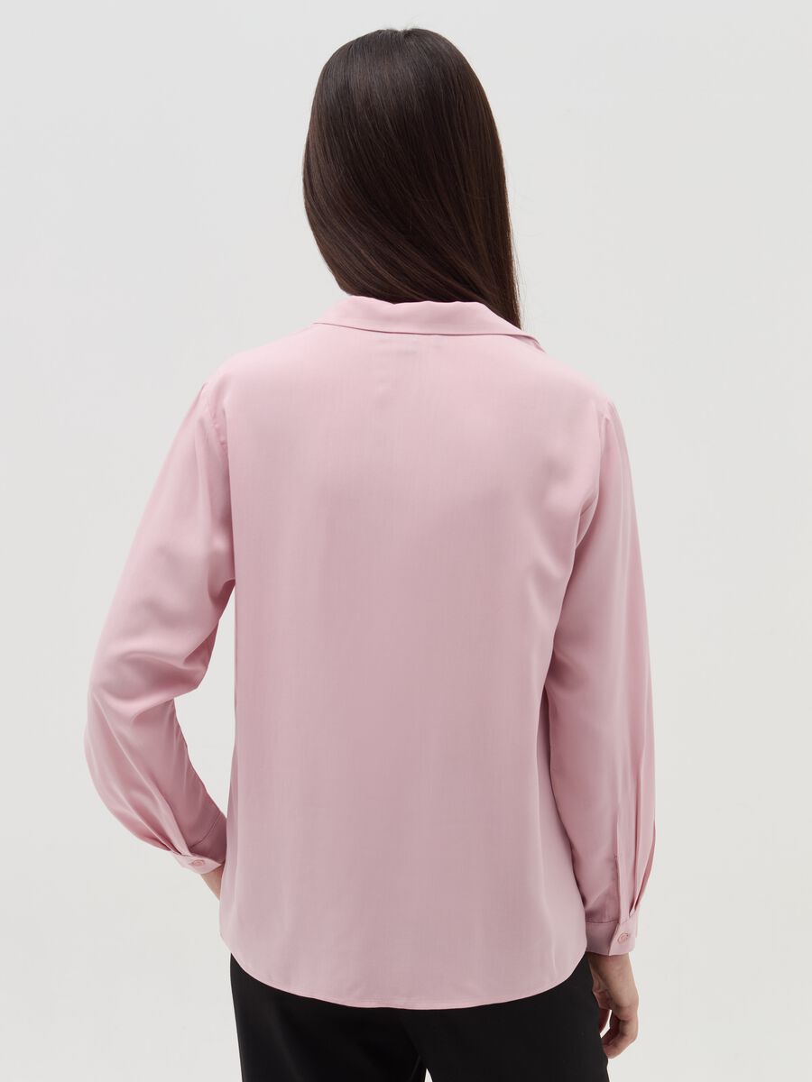 Blouse with polo neckline and long sleeves_2