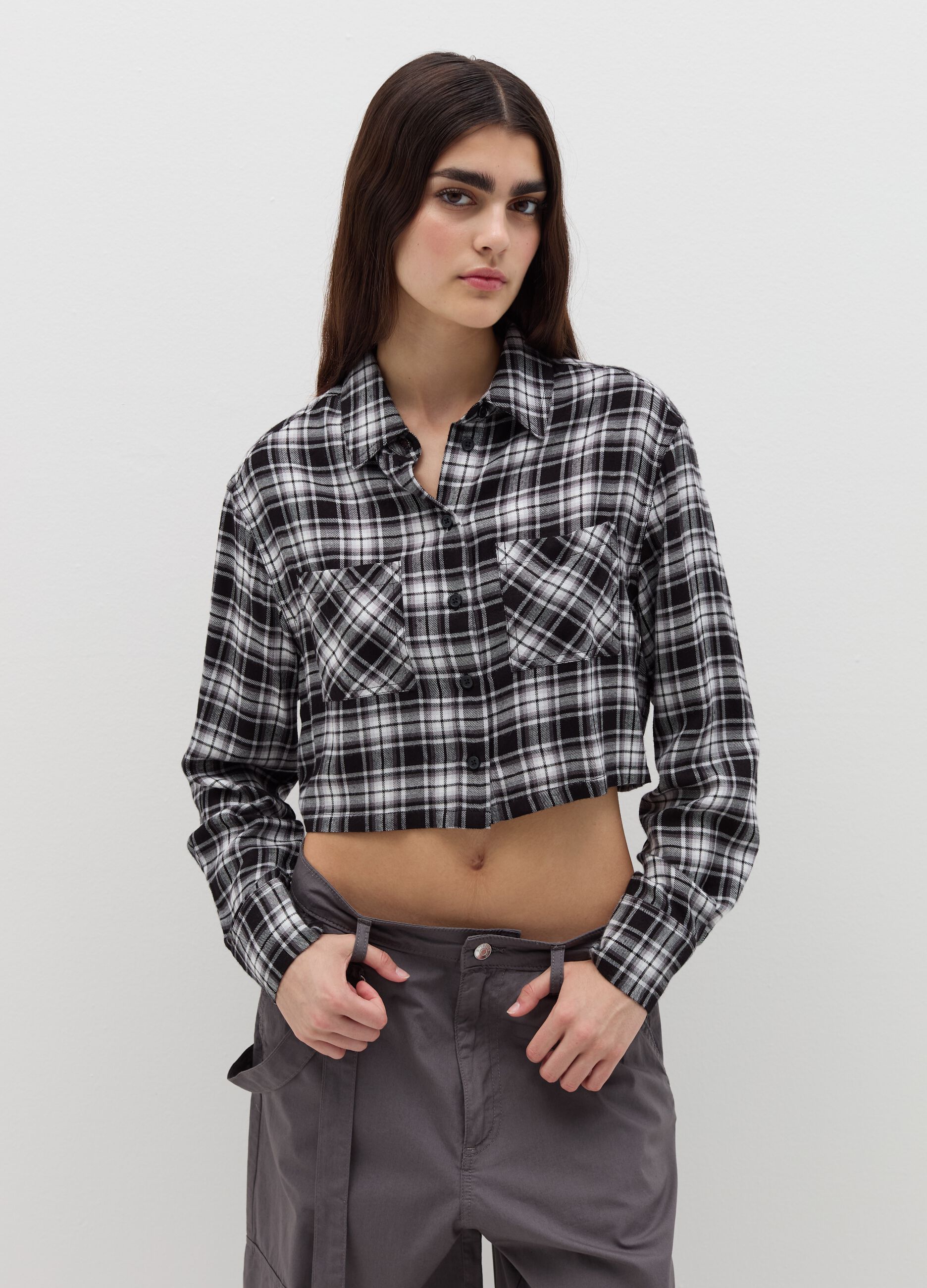 Crop shirt in check flannel