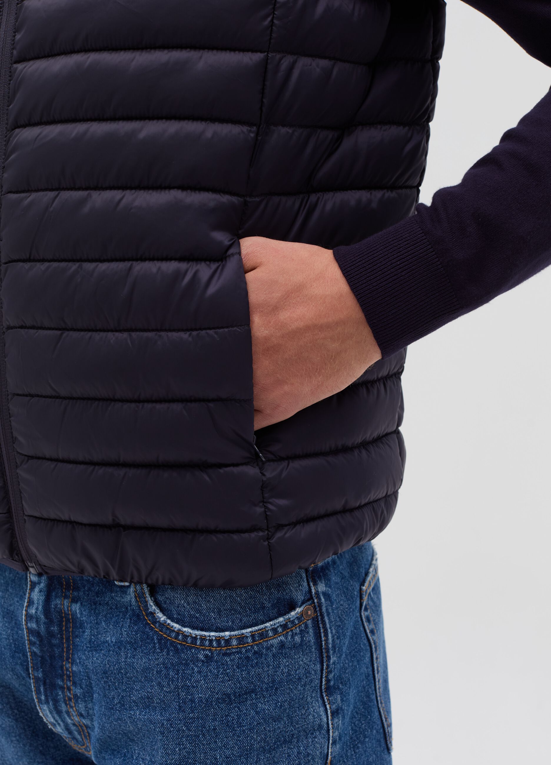 Ultralight full-zip gilet