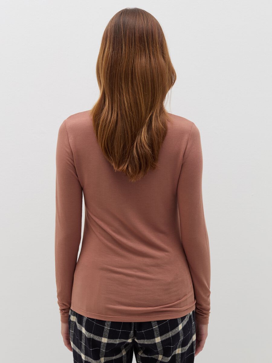 Undershirt with long sleeves in stretch modal_2