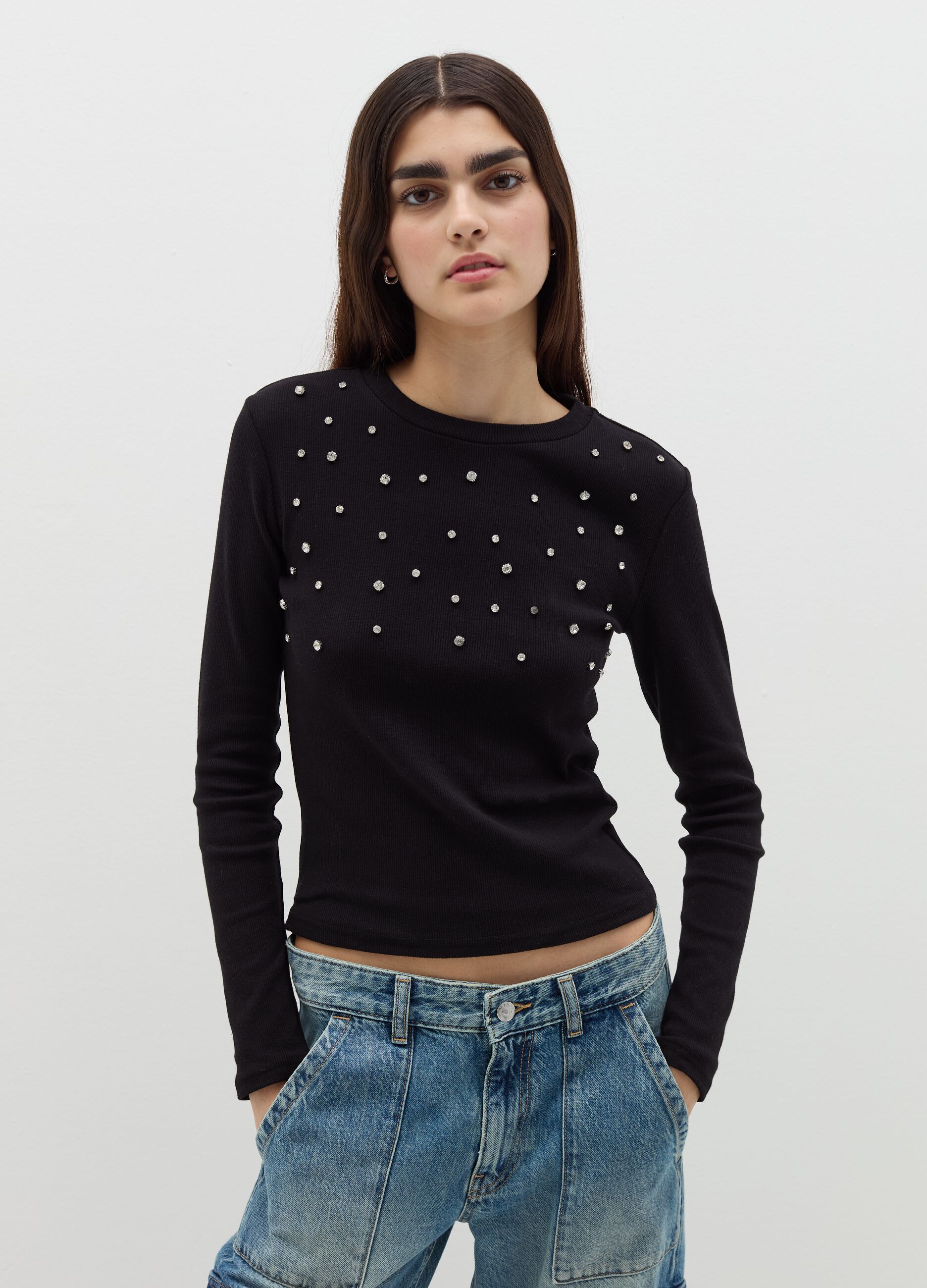 T-shirt a maniche lunghe con strass