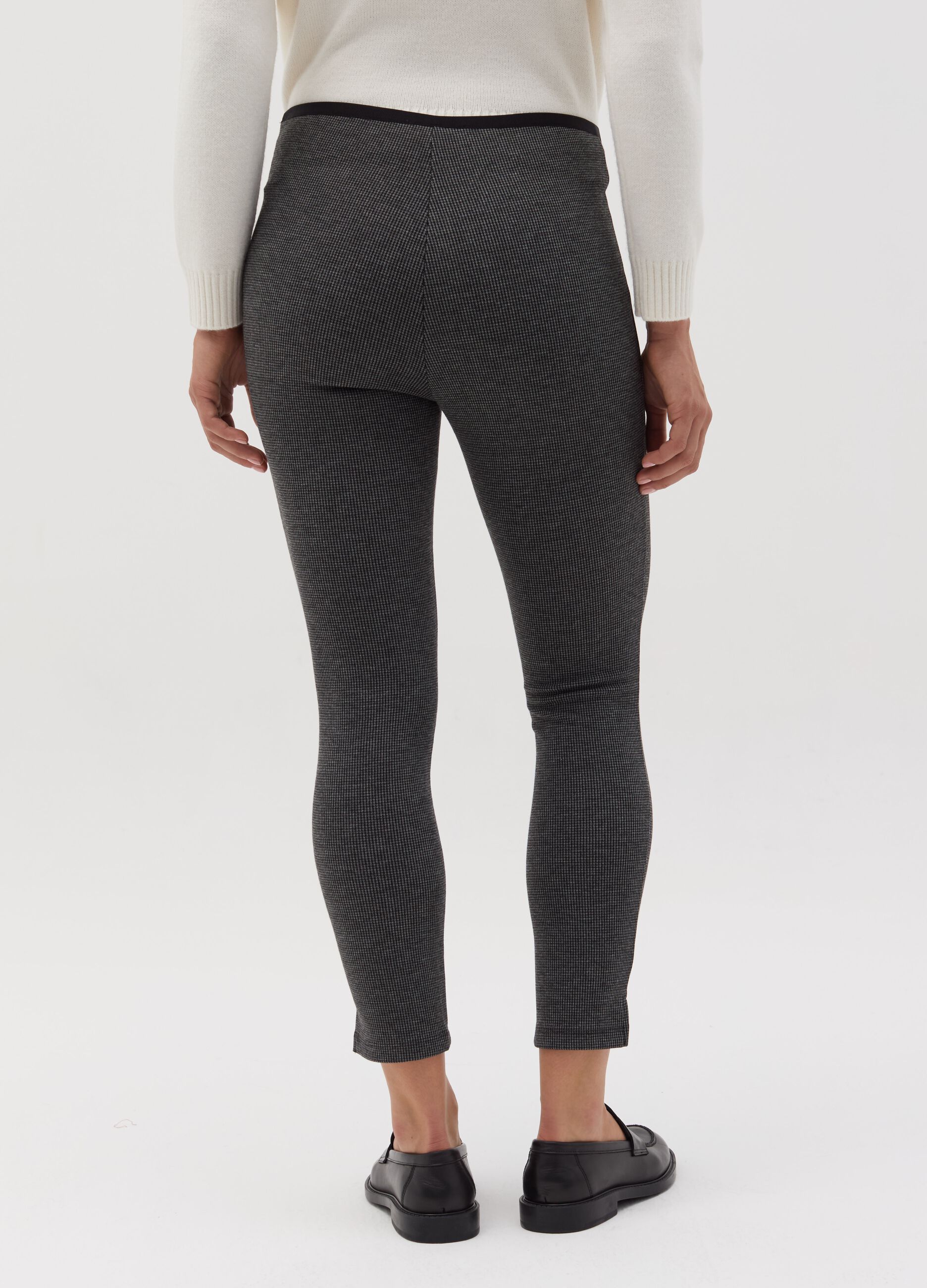 Leggings stretch con spacchetti