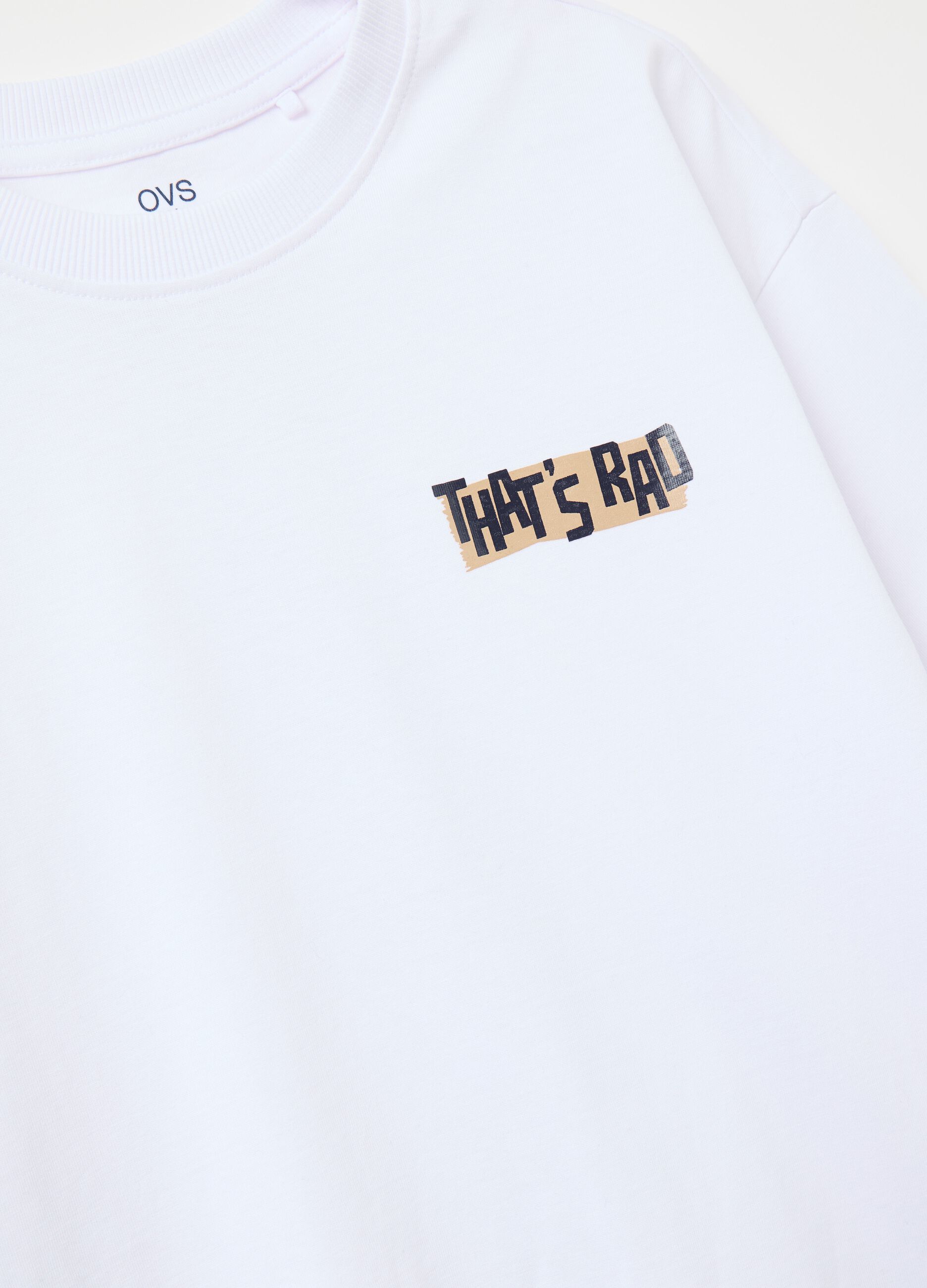 Crew-neck T-shirt with printed lettering