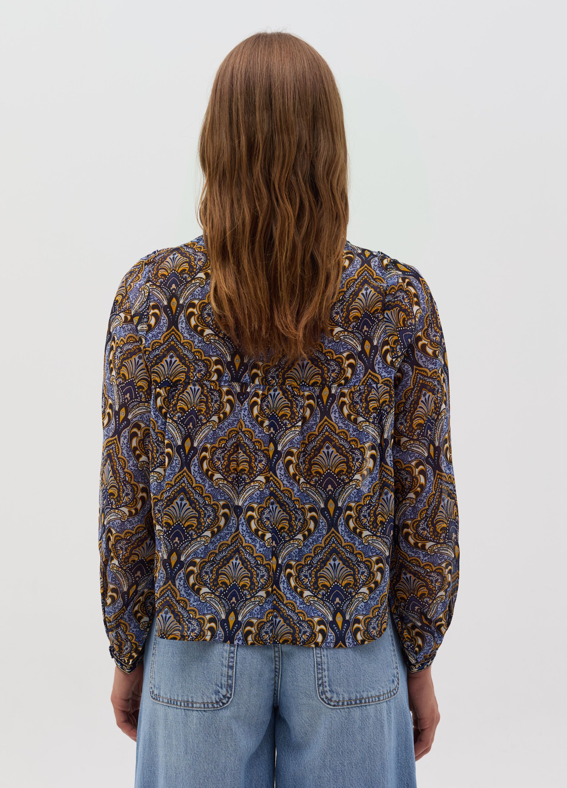 Blusa in fantasia paisley