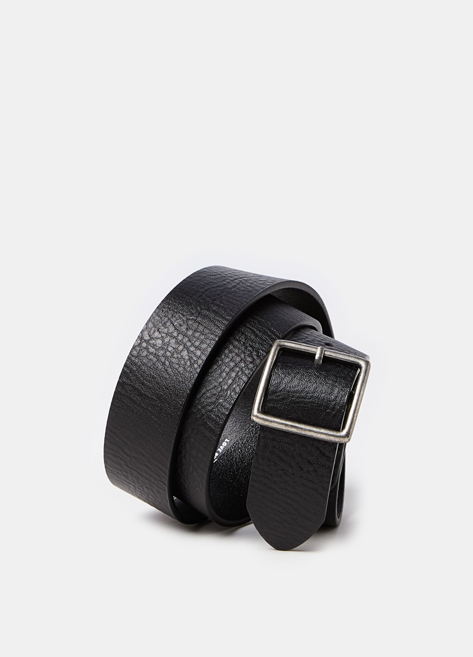 Textured leather belt