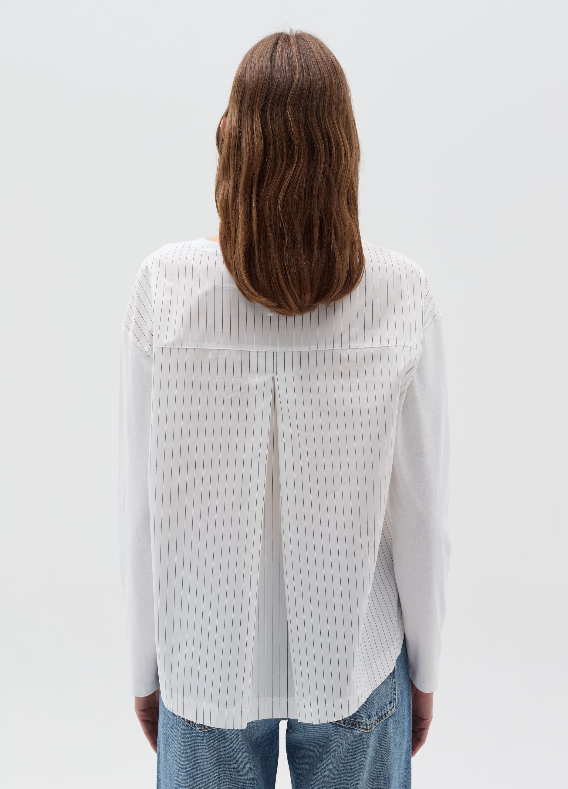 Long-sleeved T-shirt with striped inserts