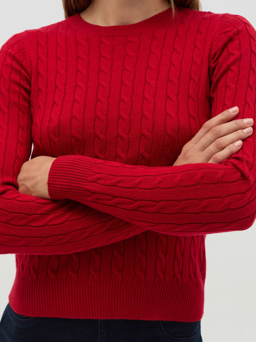 Pullover with cable-knit design_3