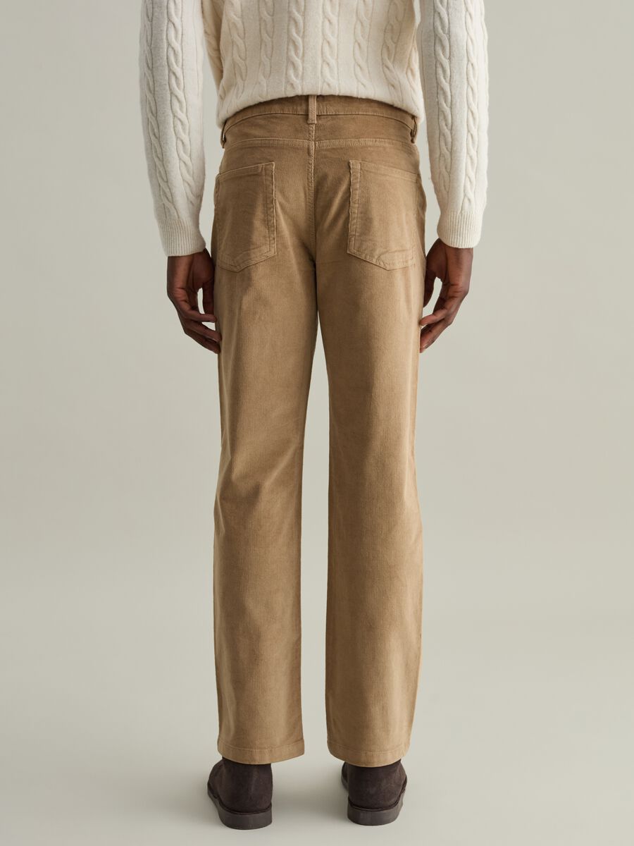 Corduroy trousers with five pockets_3