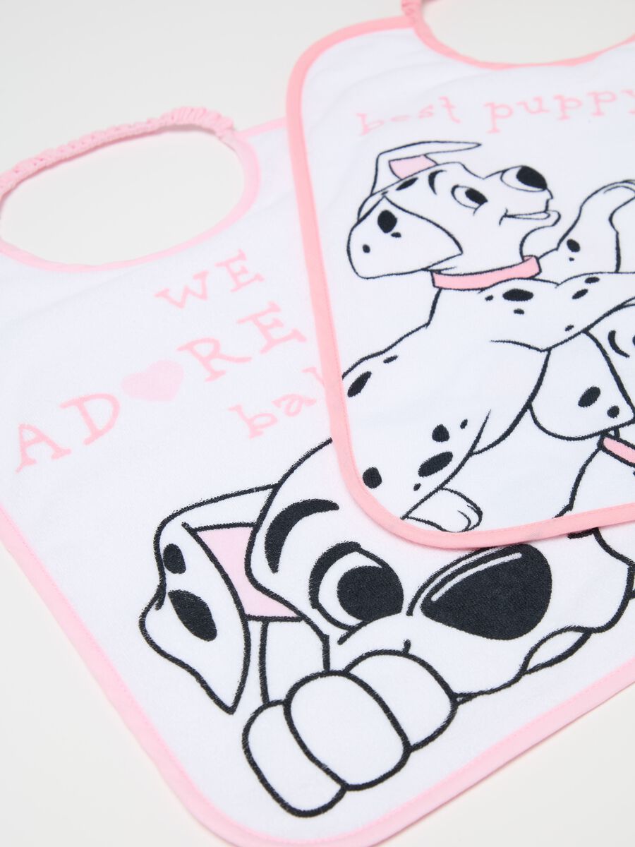 Three-pack 101 Dalmatians bibs with PEVA backing_1