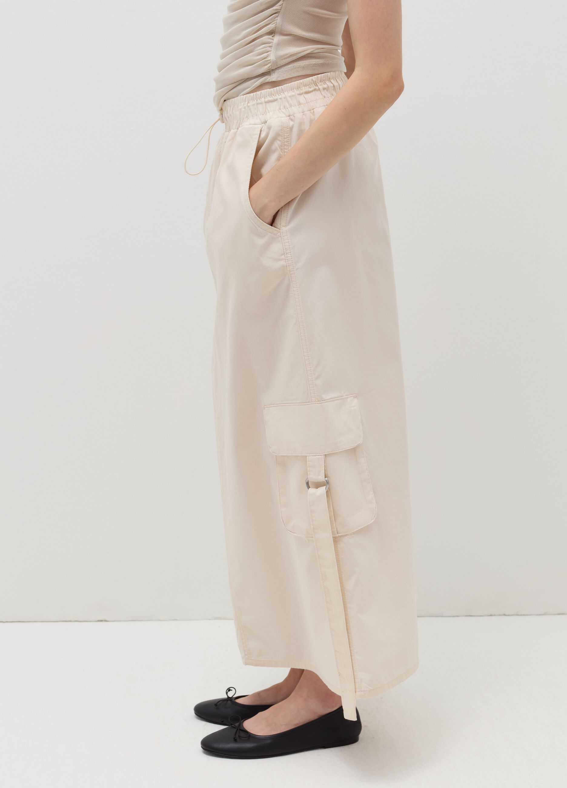 Long cargo parachute skirt