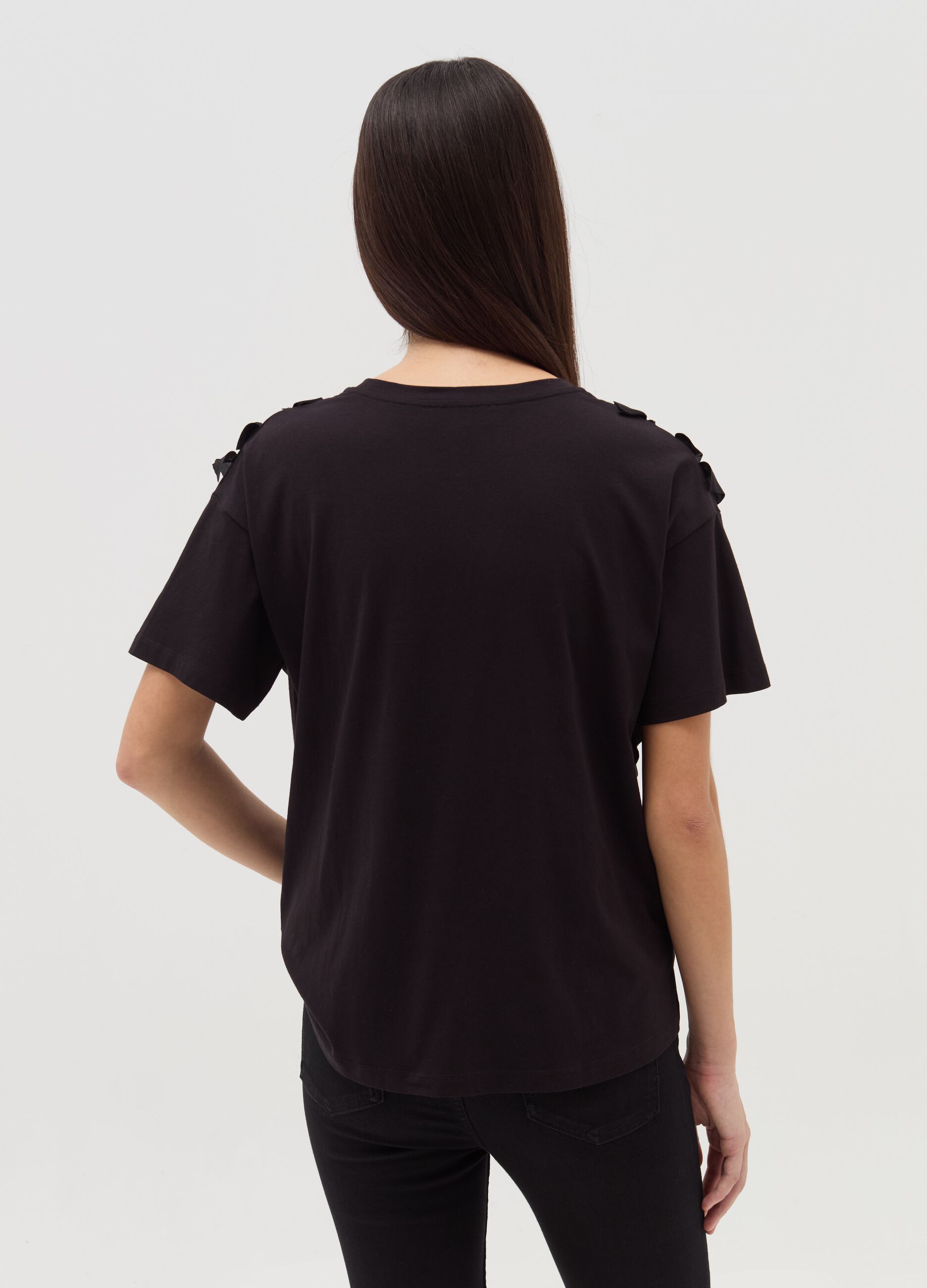 T-shirt with frills and flounce