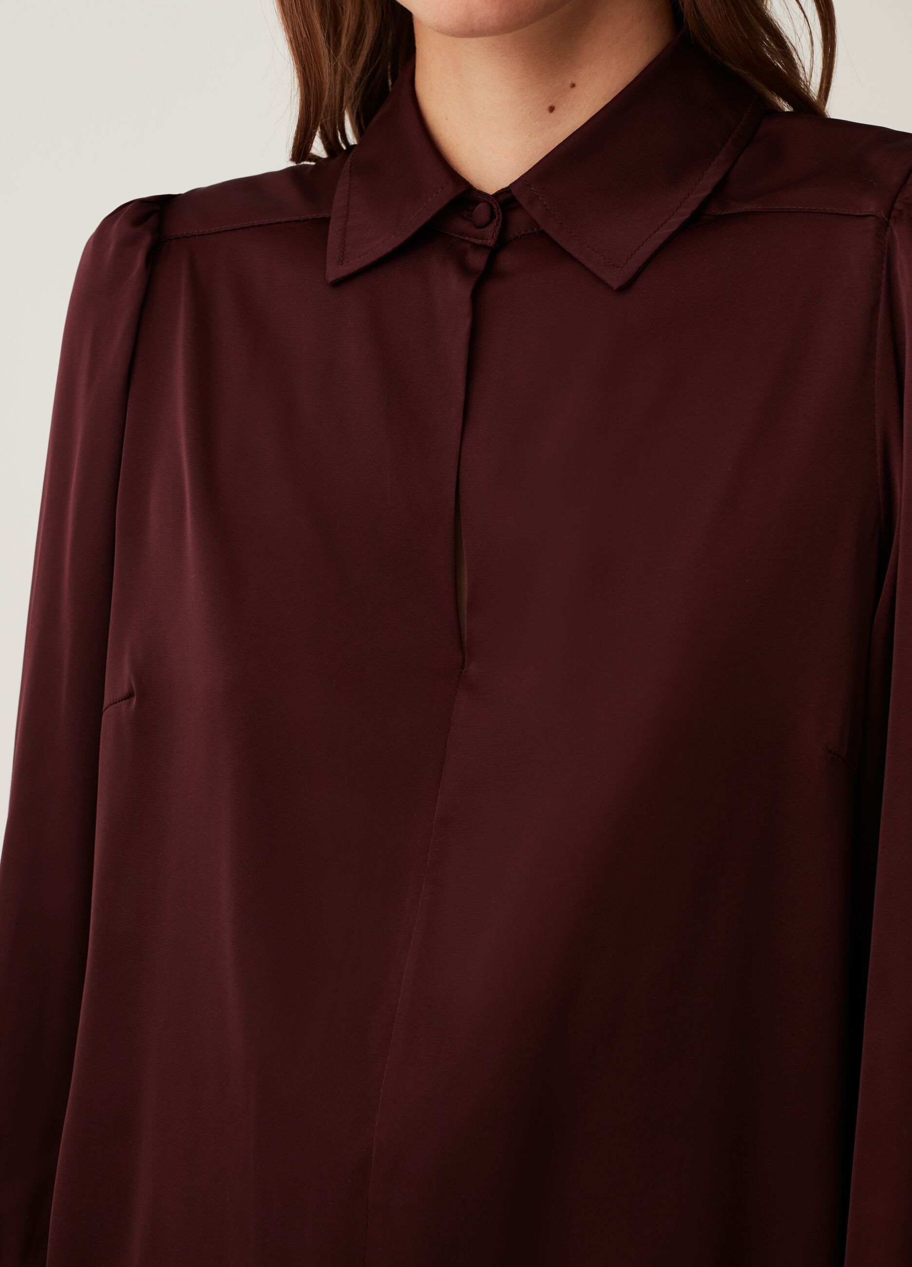 Satin blouse with puffy sleeves