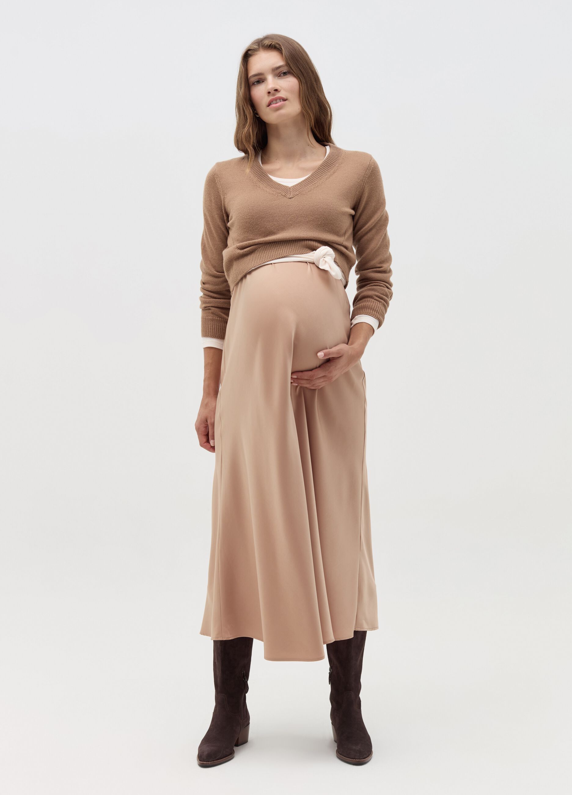 Maternity crop pullover