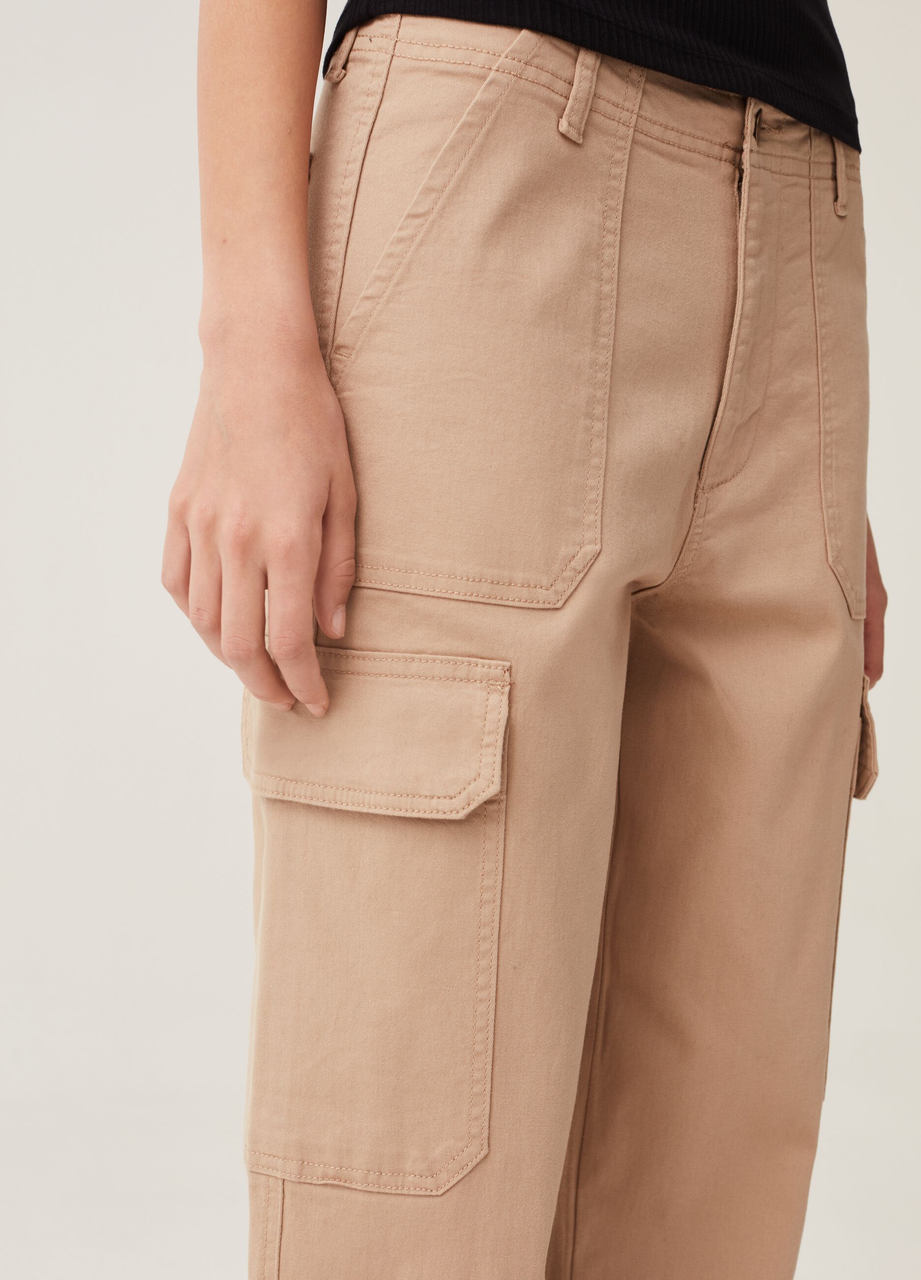 Stretch cotton cargo pants