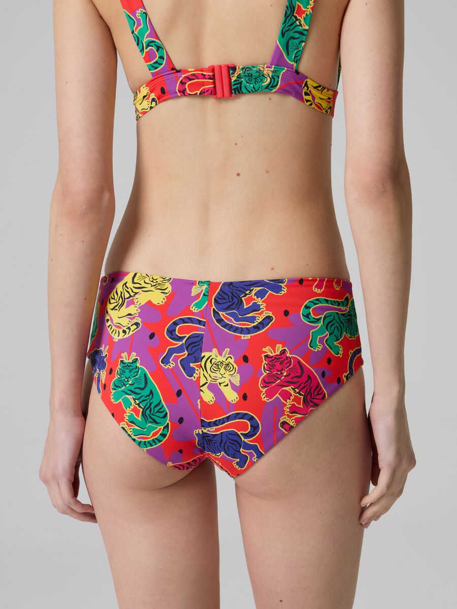 Braguita bikini de cintura alta con estampado exótico_1