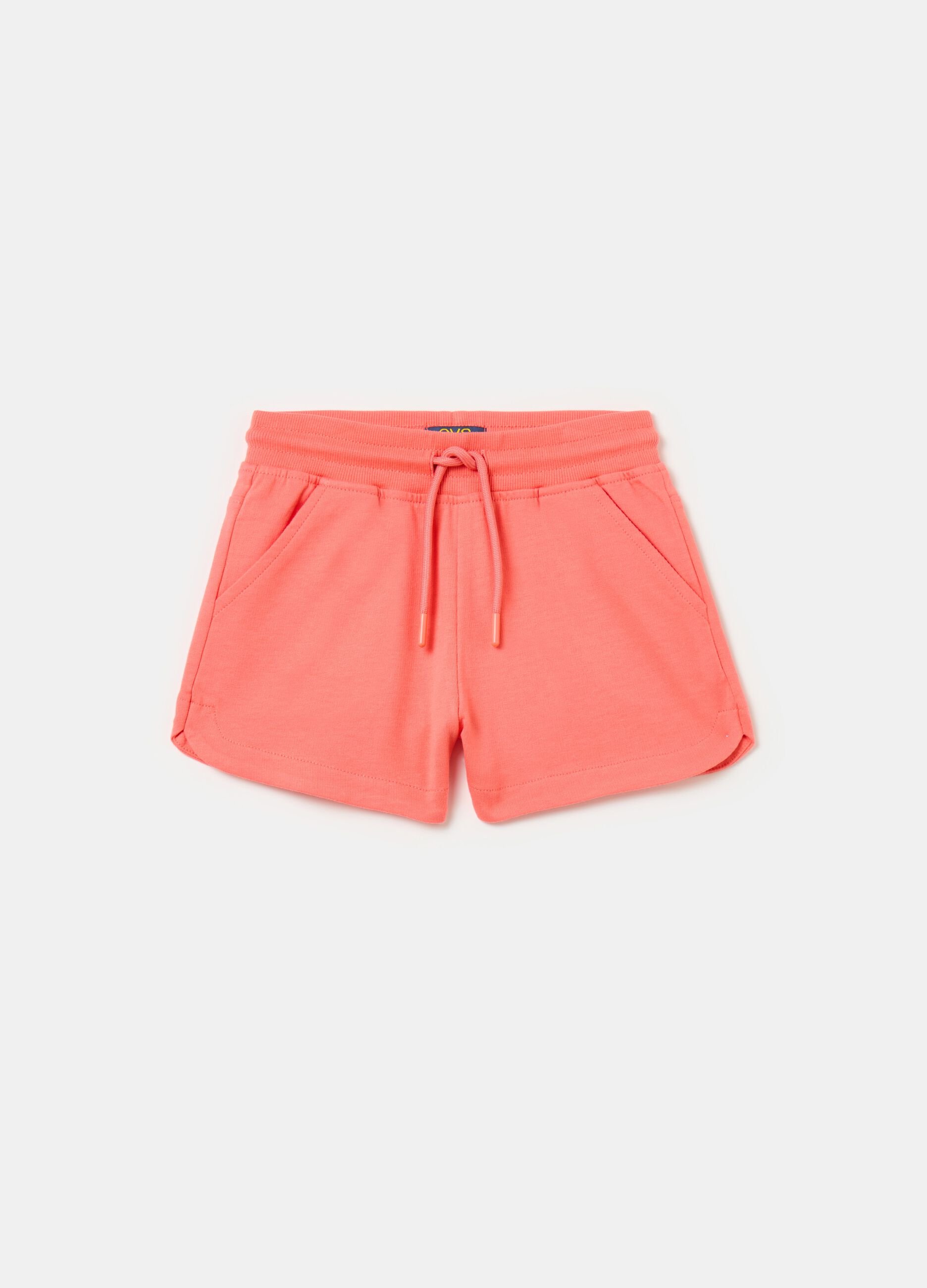 Fleece shorts with drawstring