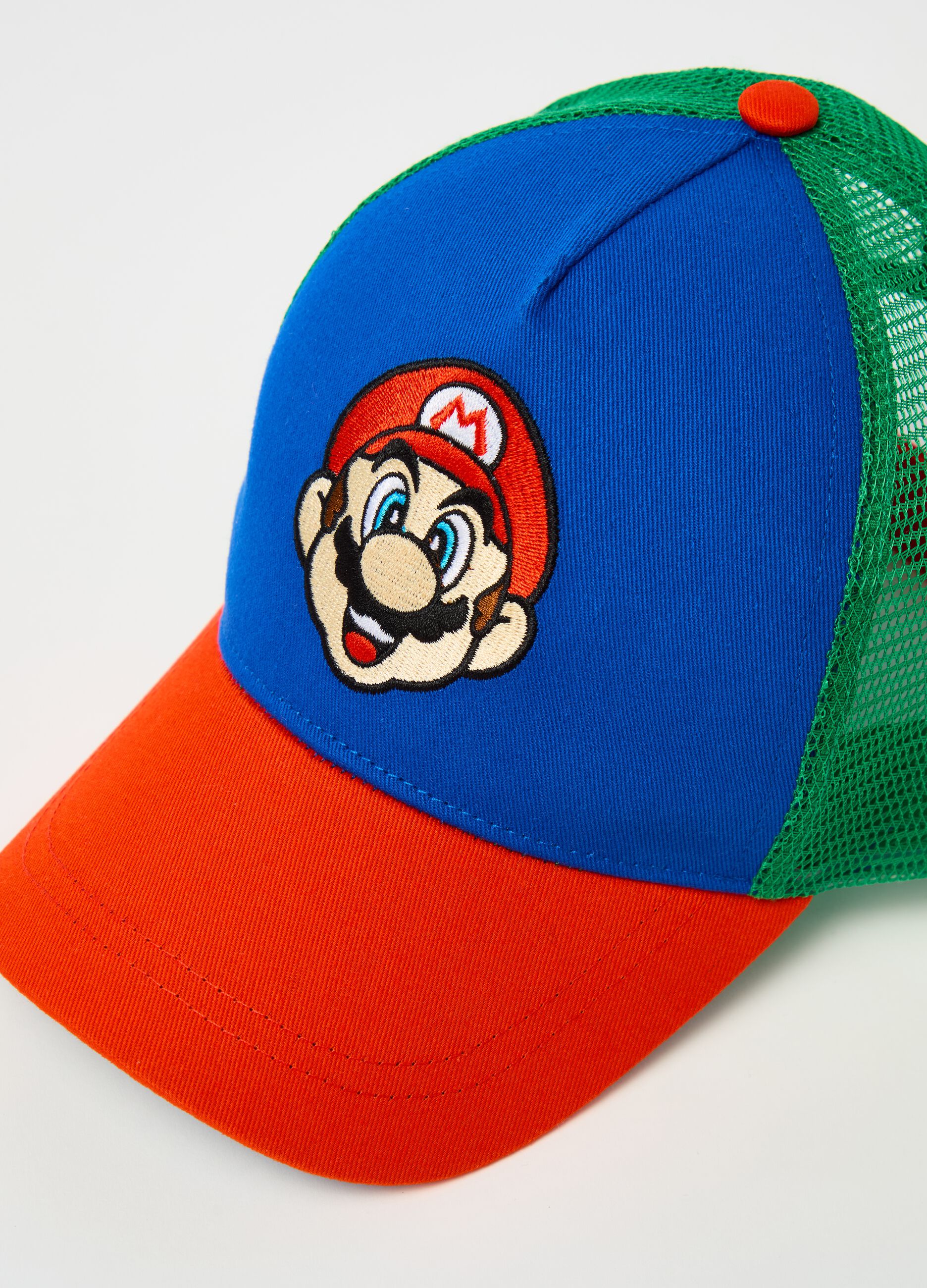 Baseball cap with Super Mario™ embroidery