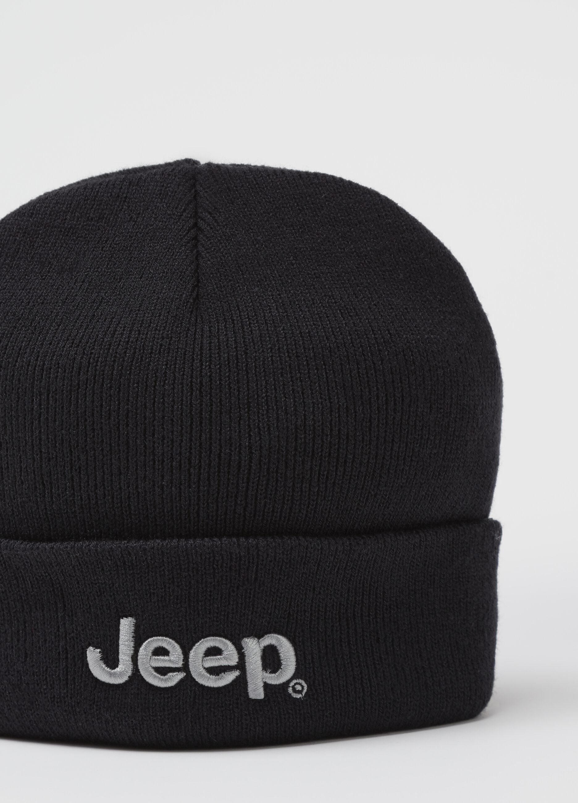 Hat with fold and Jeep® patch