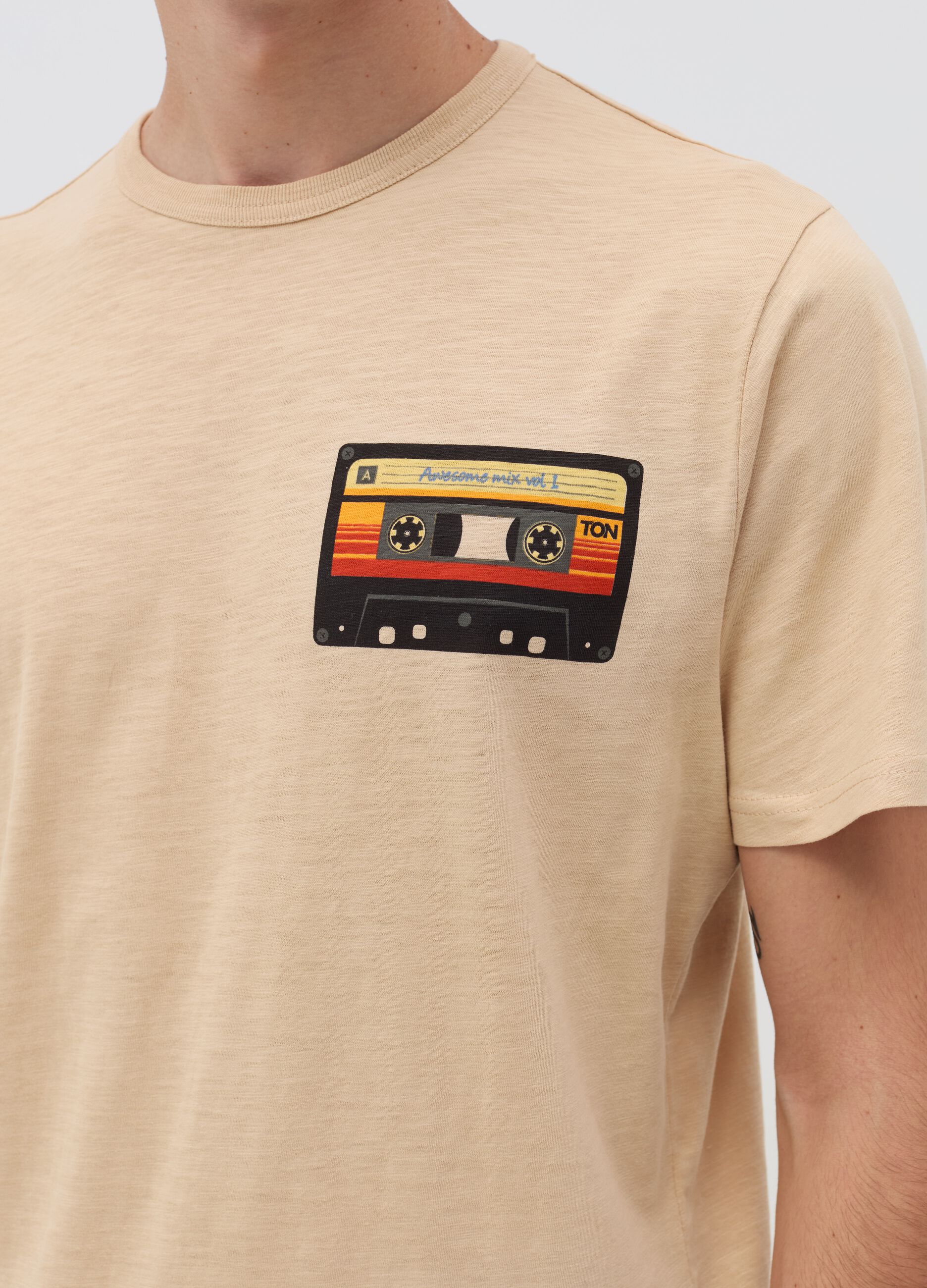 Slub jersey T-shirt with audio cassette print