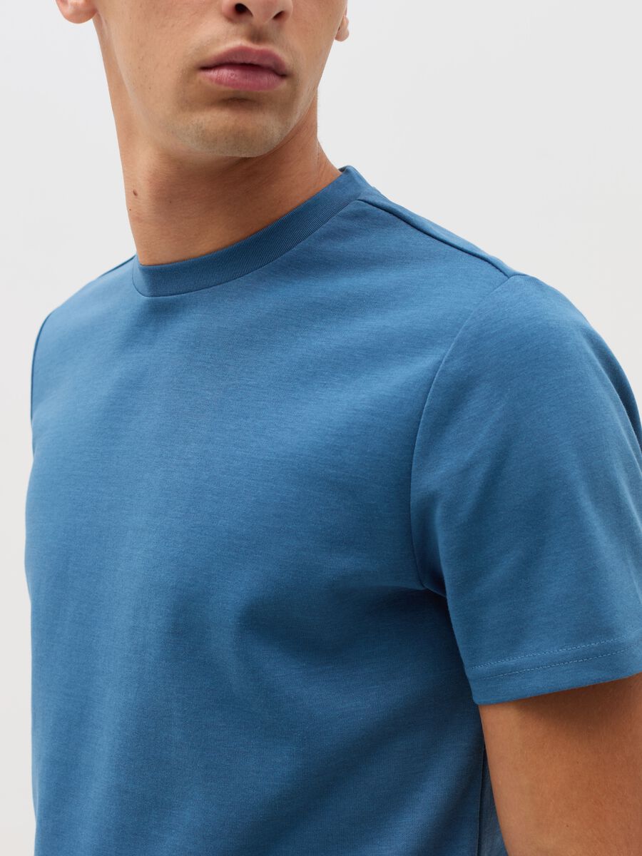 Stretch T-shirt with round neck_3