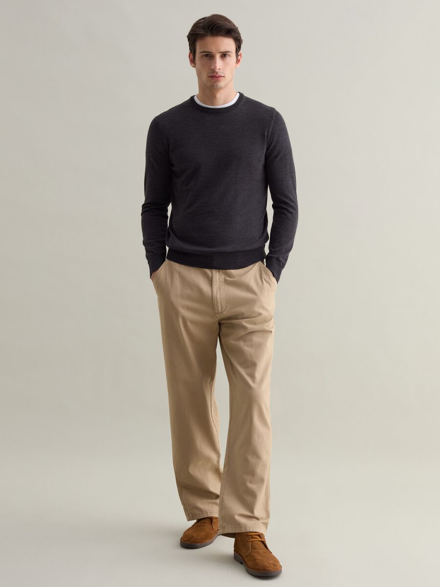 Merino wool pullover with round neck_1