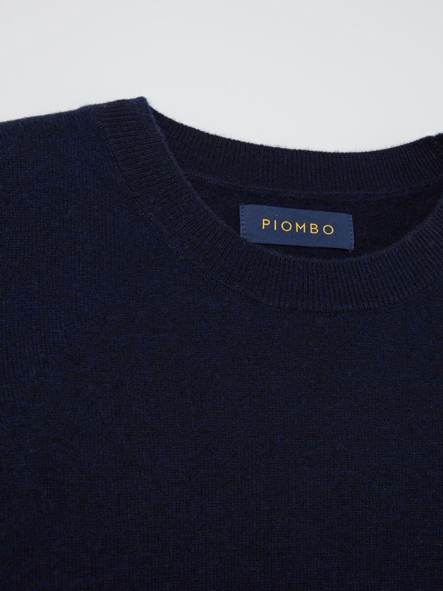 Wool pullover with round neck_5