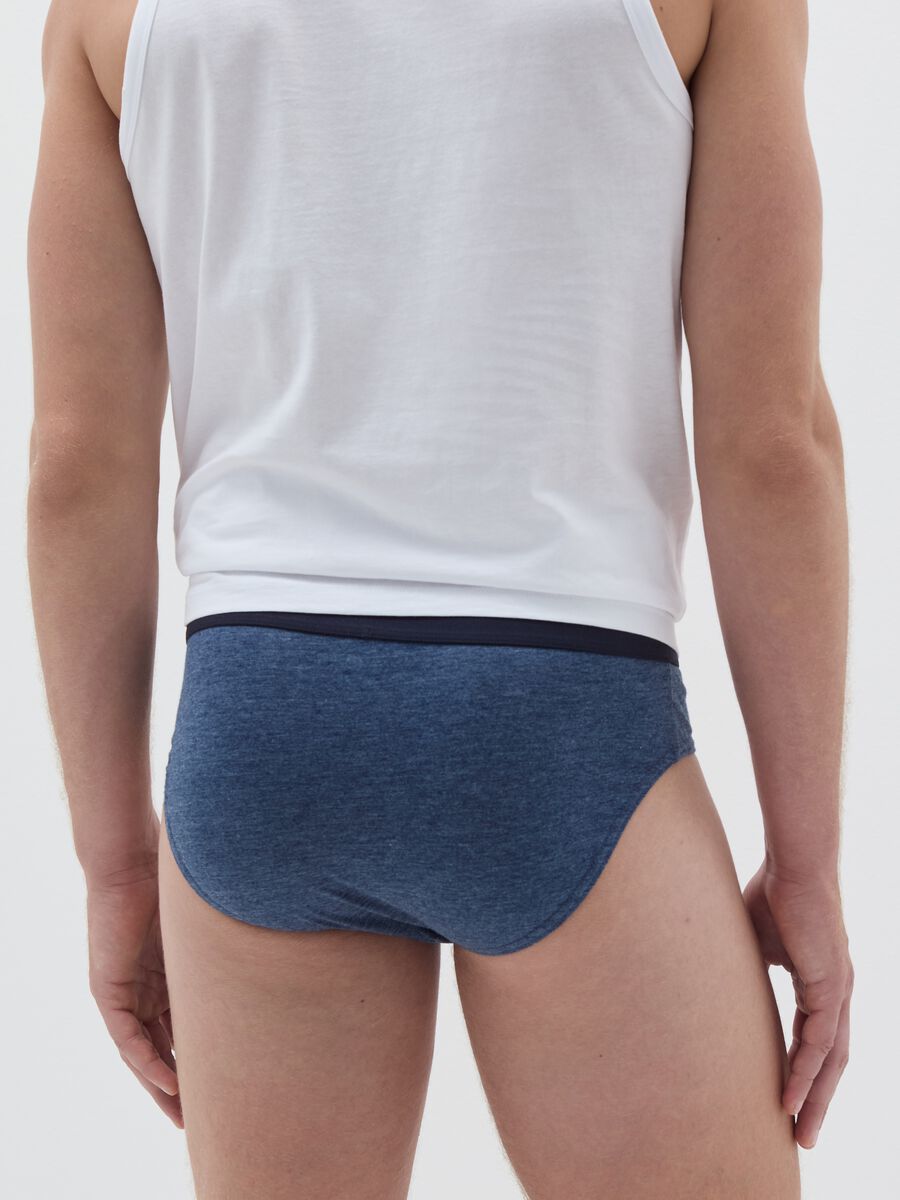 Five-pack briefs in organic cotton with external elastic_3