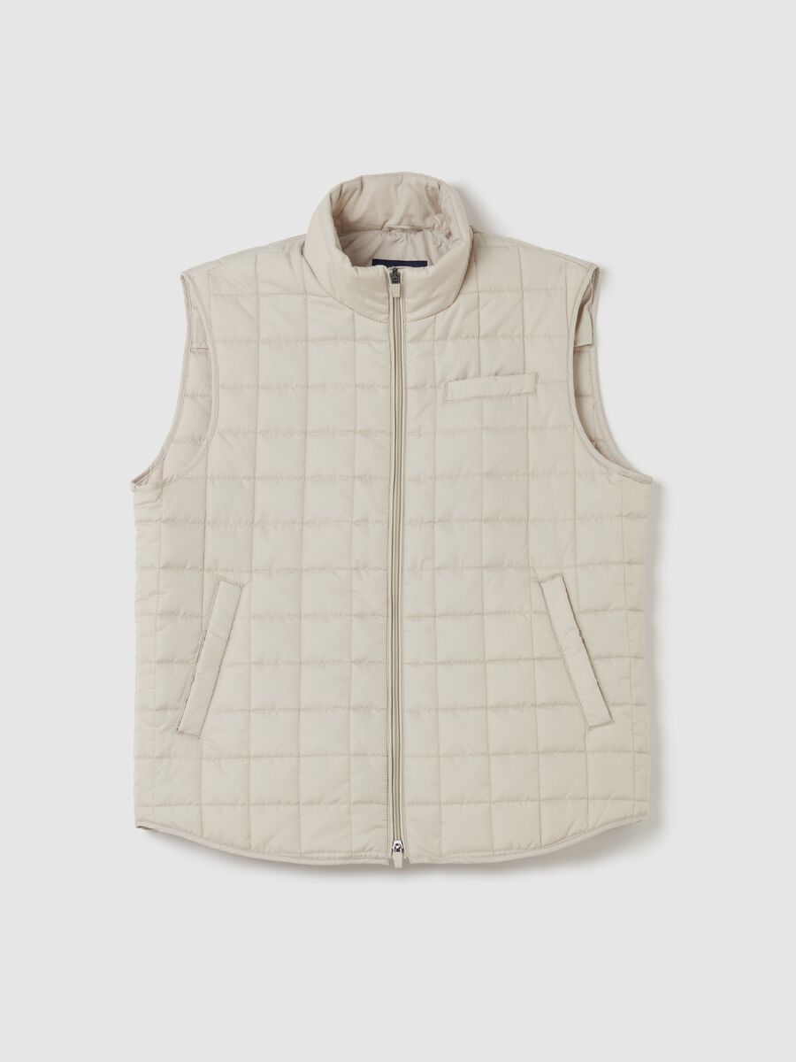 Contemporary gilet with ripstop weave_0