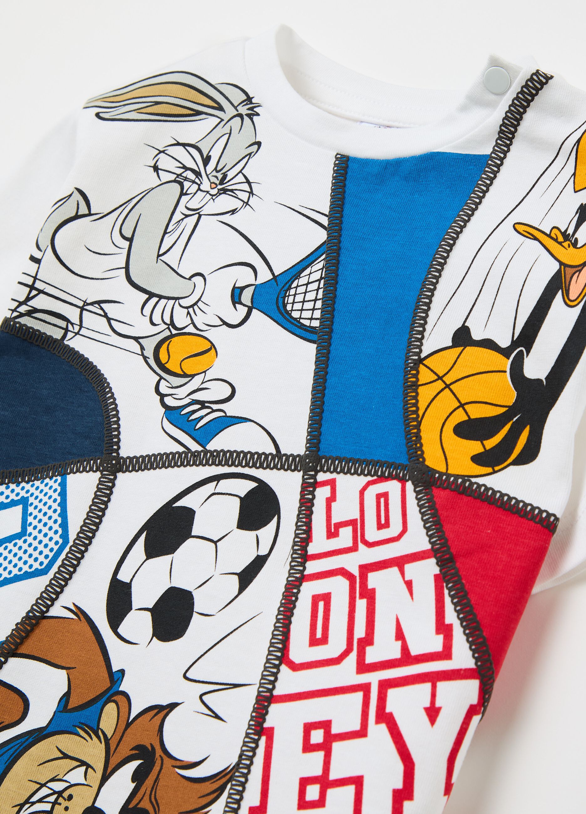 T-shirt with Taz, Bugs Bunny and Daffy Duck print