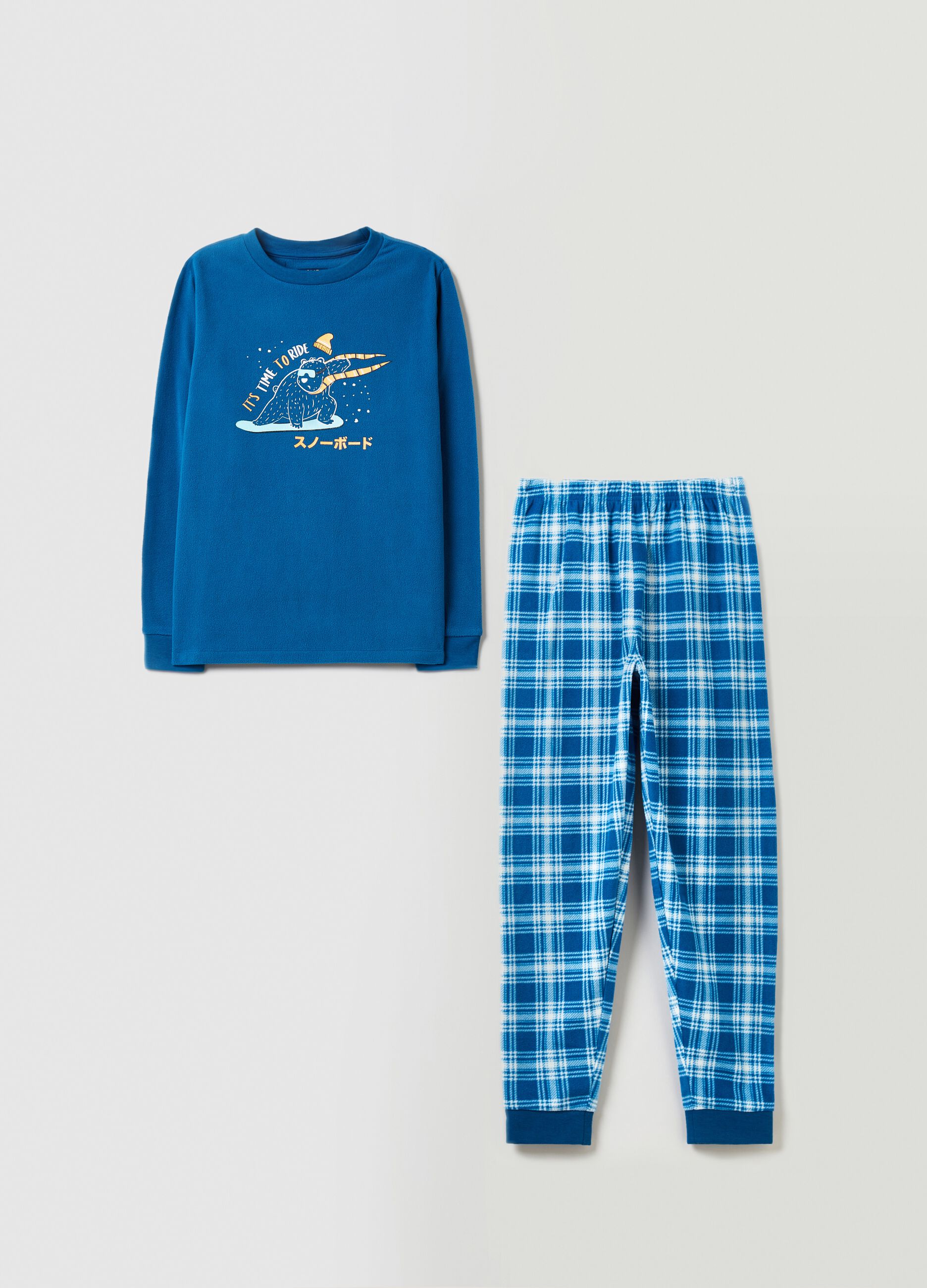 Fleece pyjamas with pattern and print