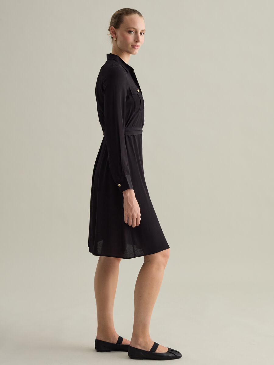 Contemporary shirt dress with belt_1