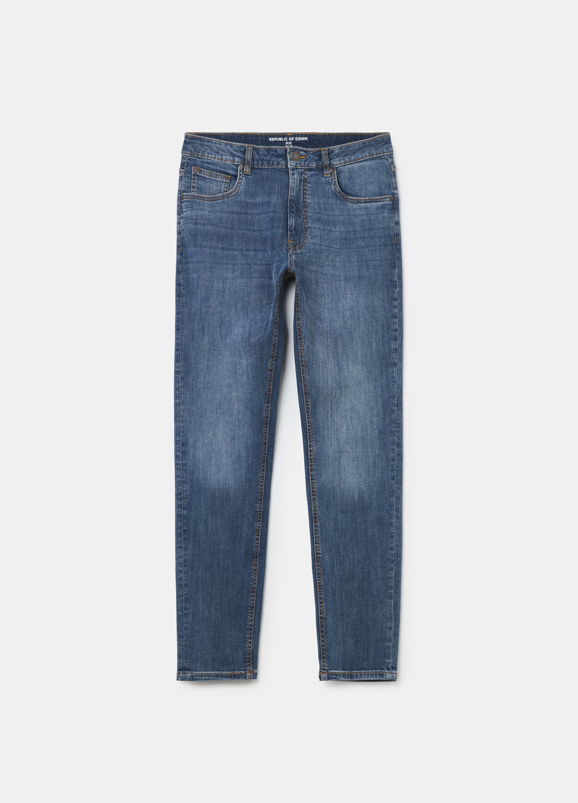 Slim-fit stretch jeans with five pockets