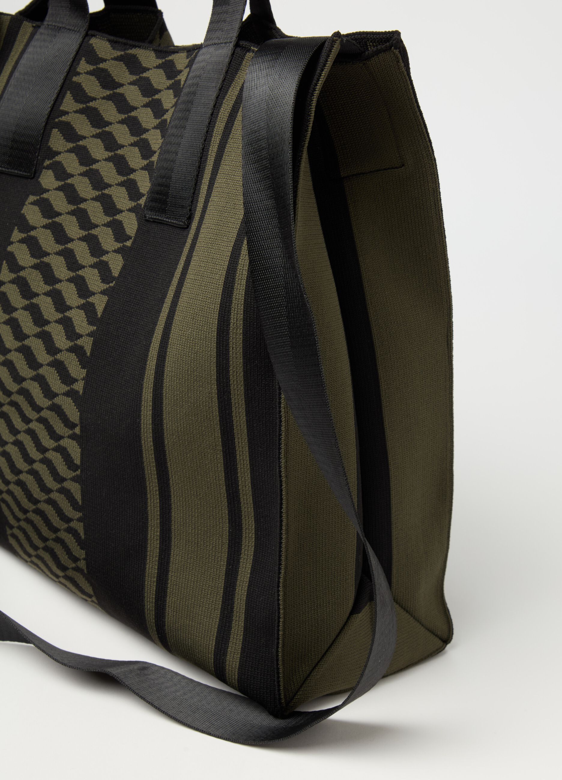 Tote bag con trama geometrica