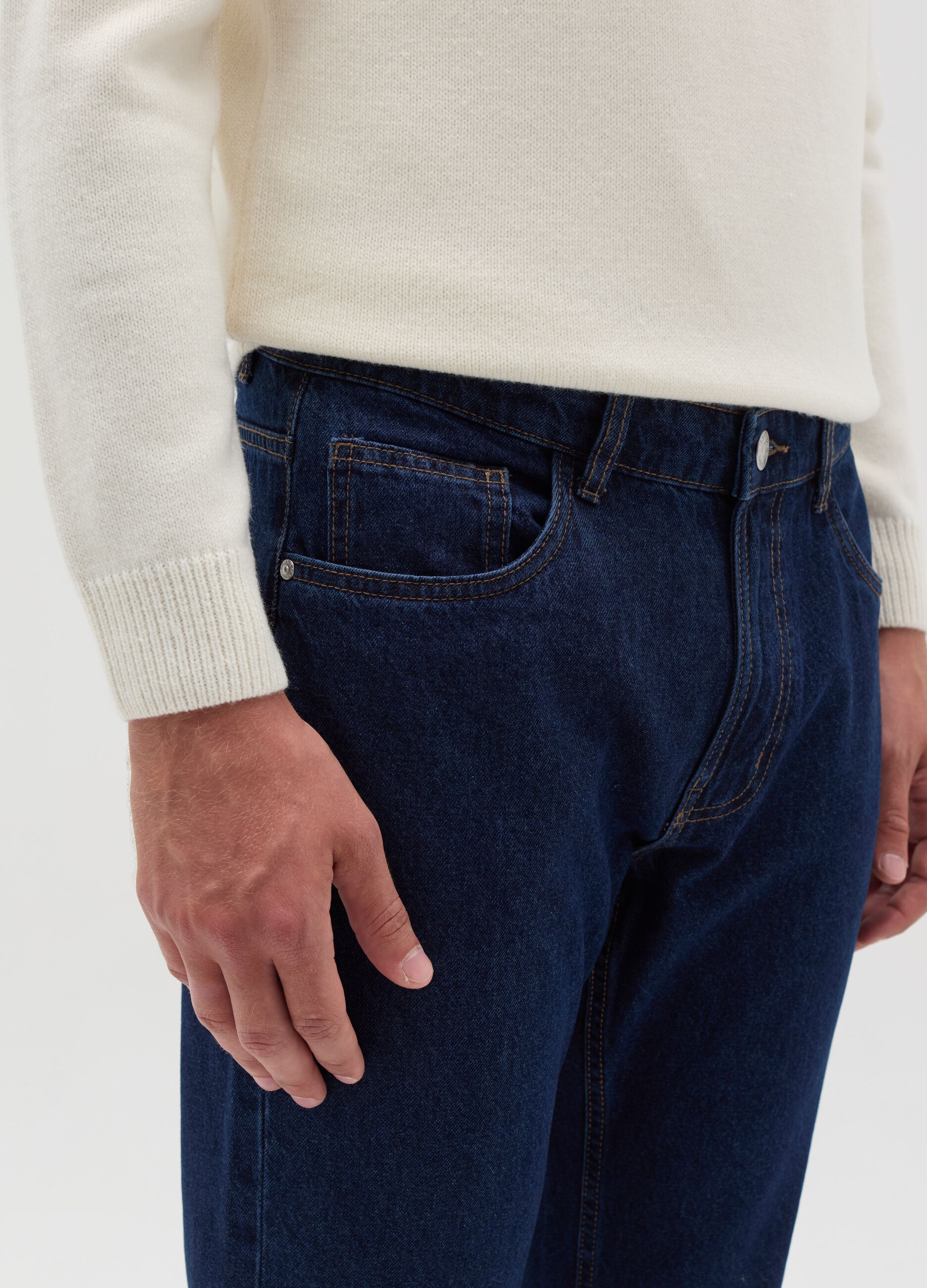 Regular-fit jeans with five pockets