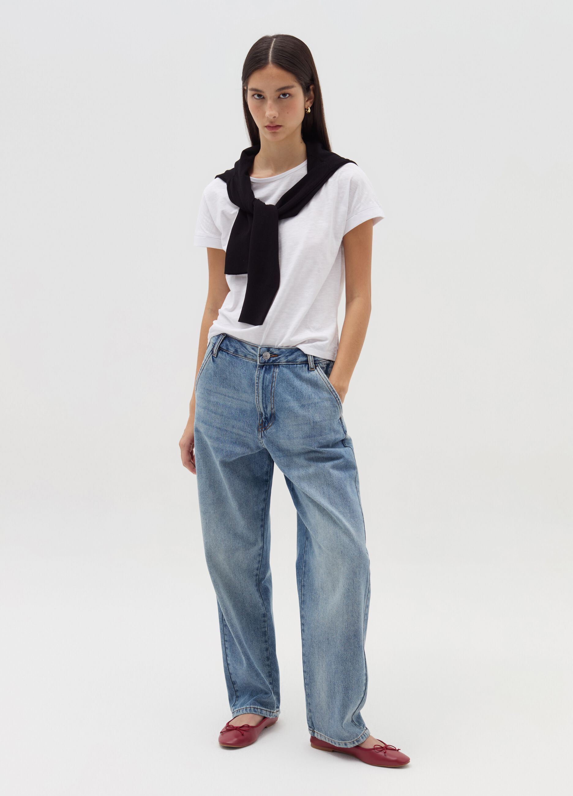 Slouchy-fit jeans with fading