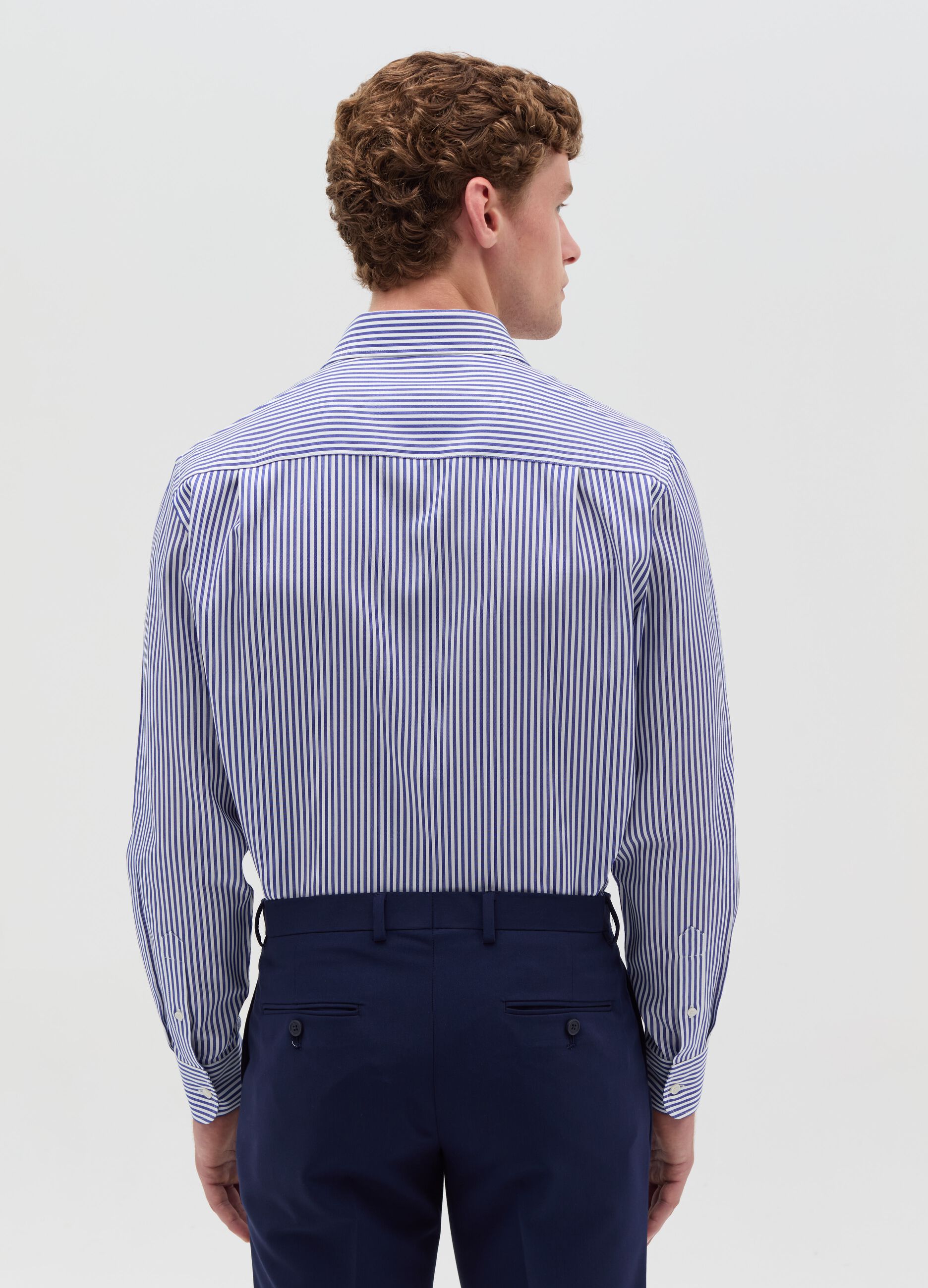 Regular-fit easy-iron striped shirt