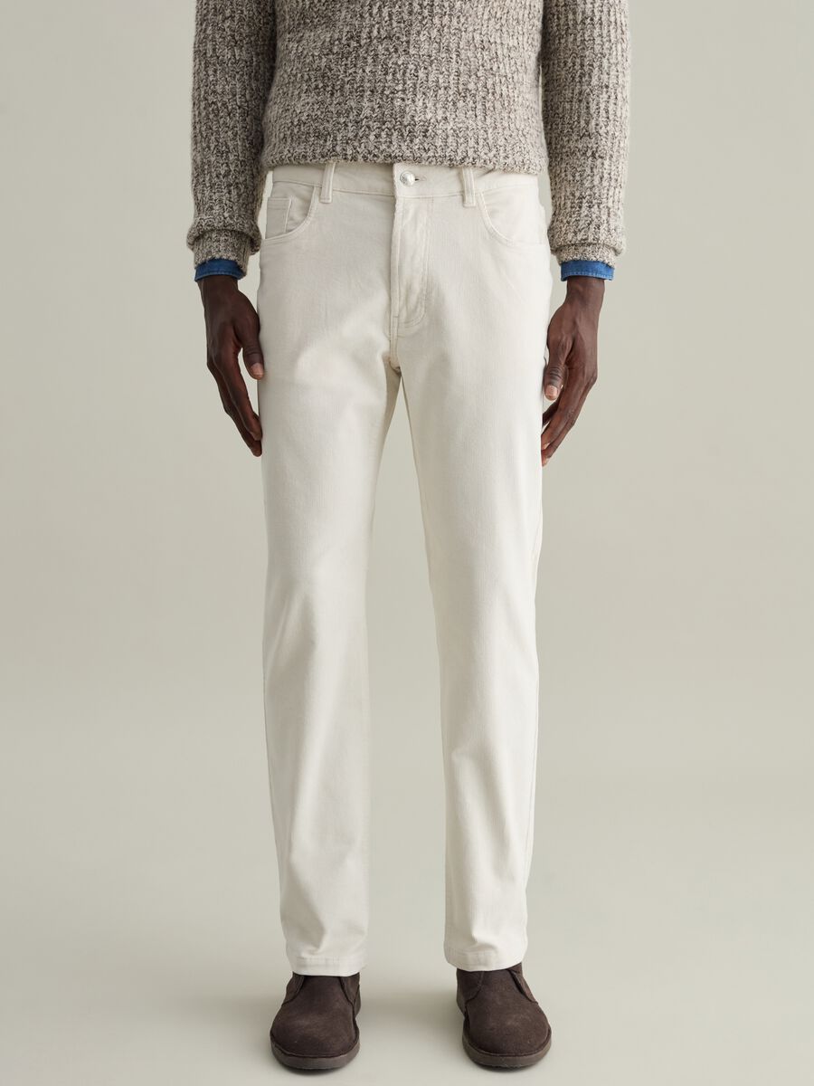 Corduroy trousers with five pockets_1