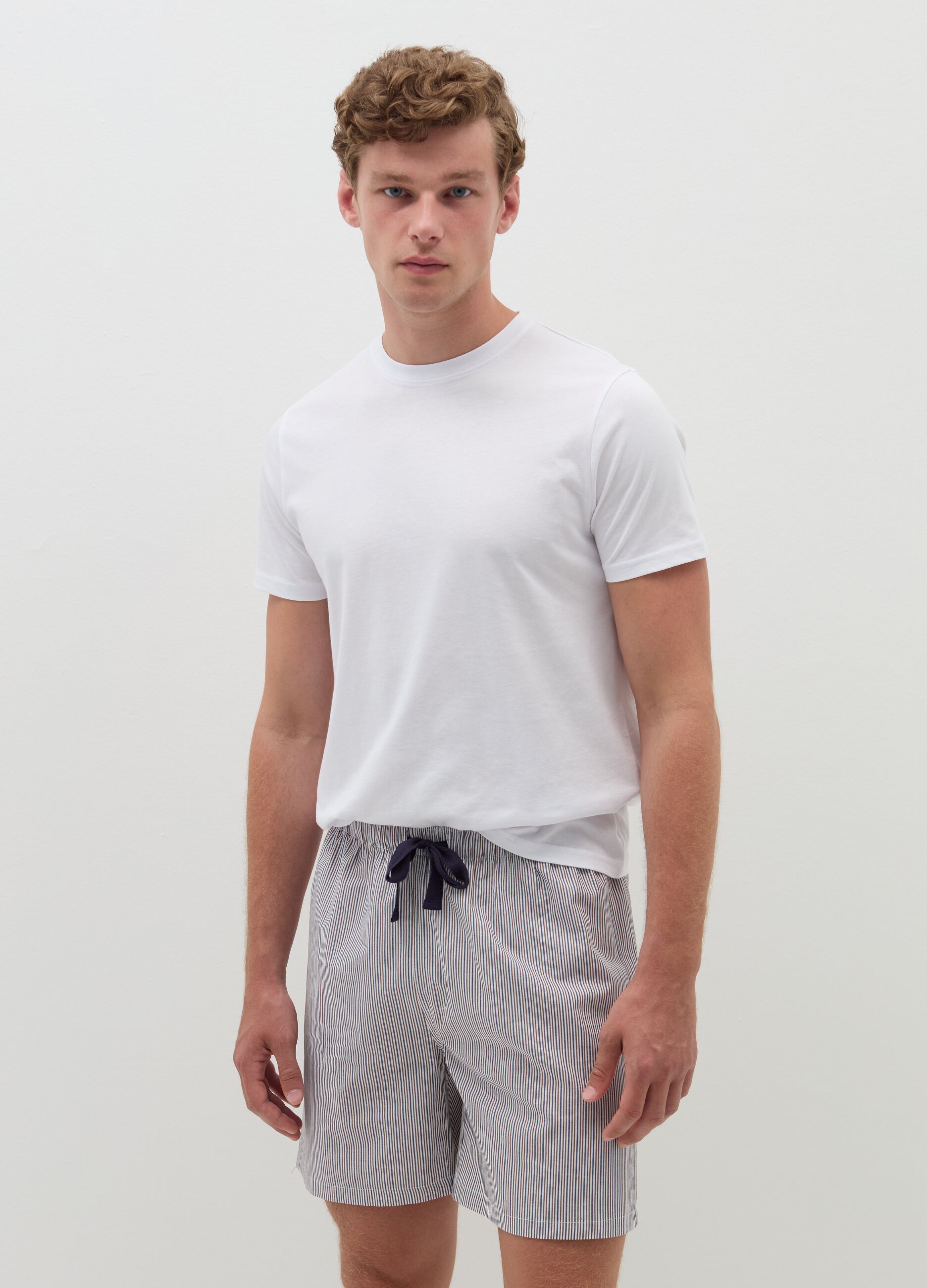 Pyjama shorts in cotton canvas with drawstring