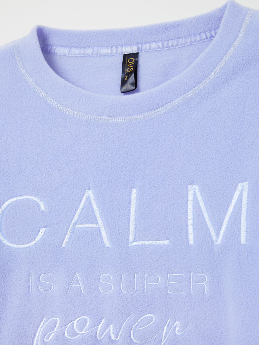 Fleece pyjama top with "Calm is a super power” embroidery_5